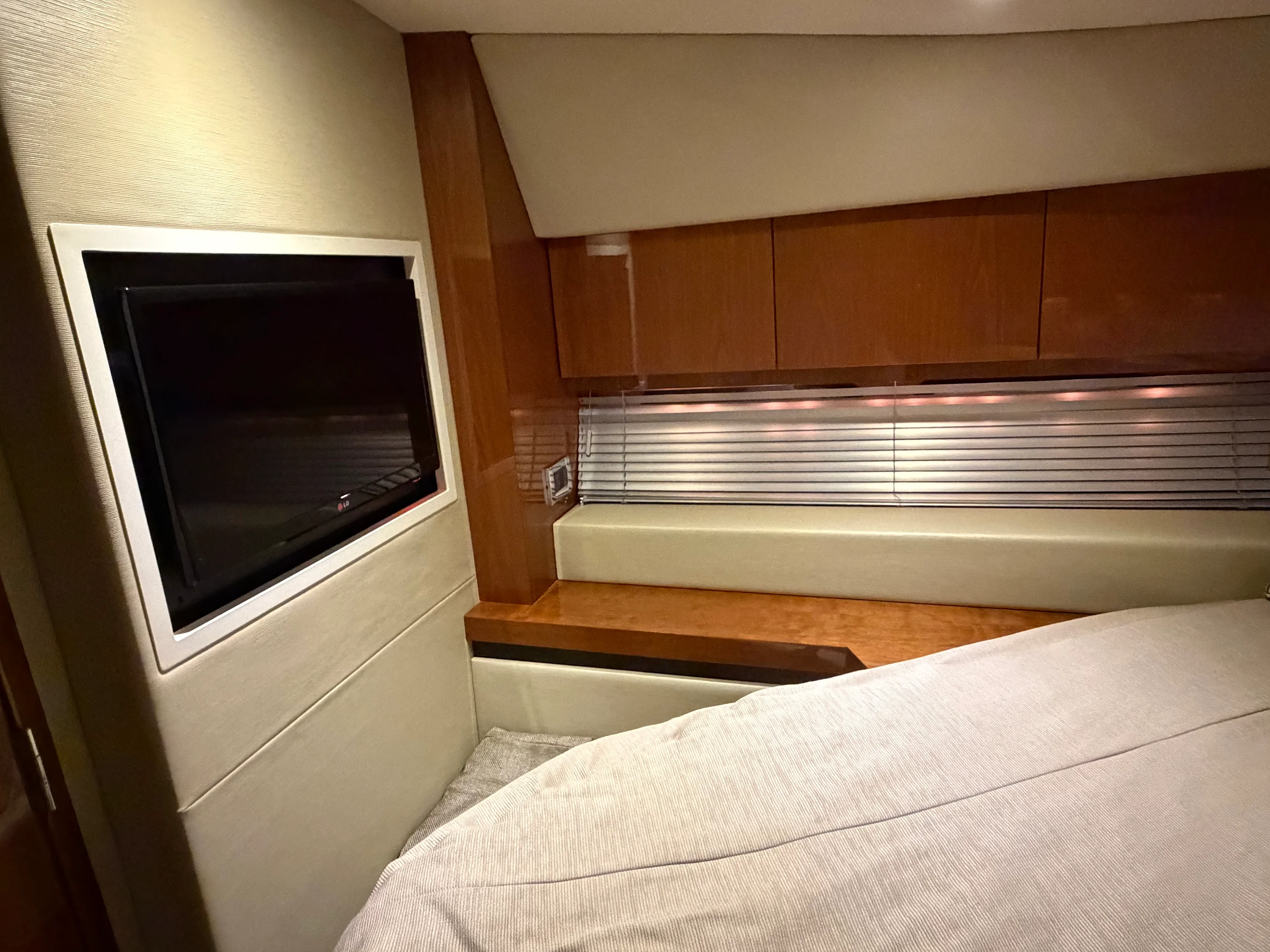 2015 Sea Ray 510 SUNDANCER Image Thumbnail #25