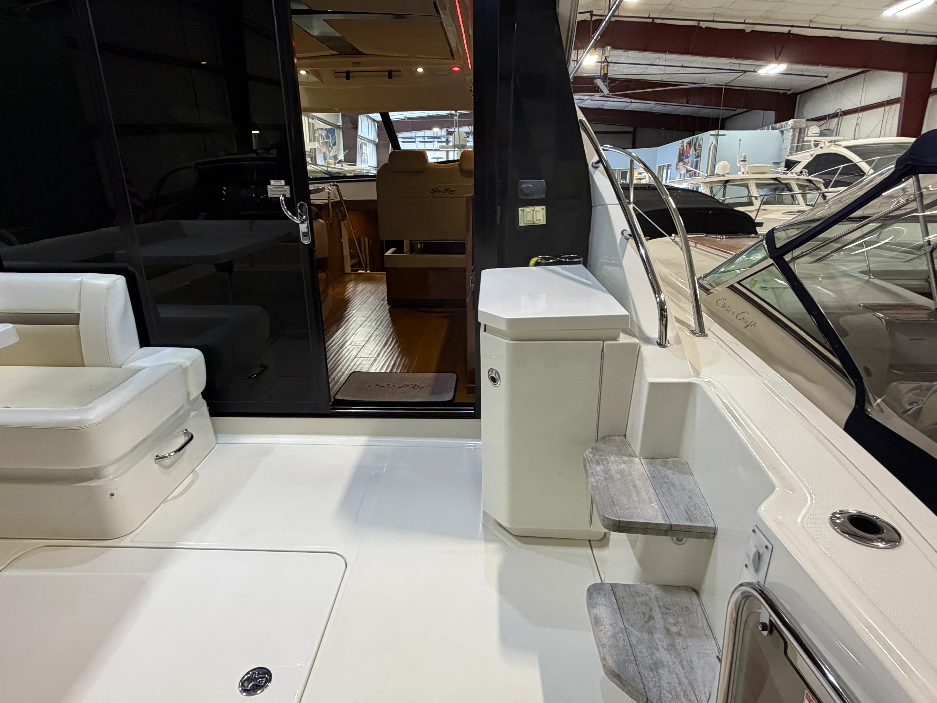 2015 Sea Ray 510 SUNDANCER Image Thumbnail #11