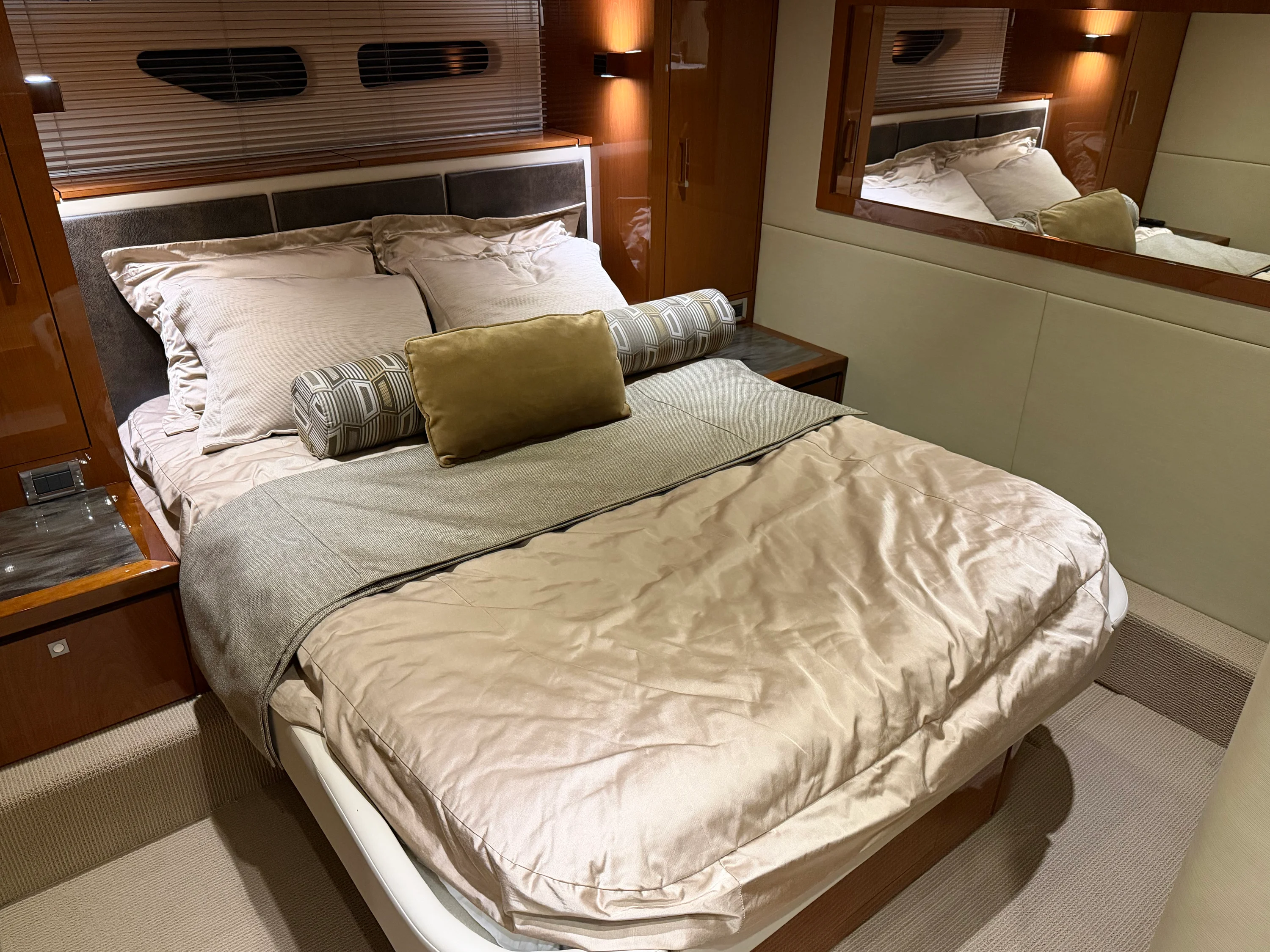 2015 Sea Ray 510 SUNDANCER Image Thumbnail #29
