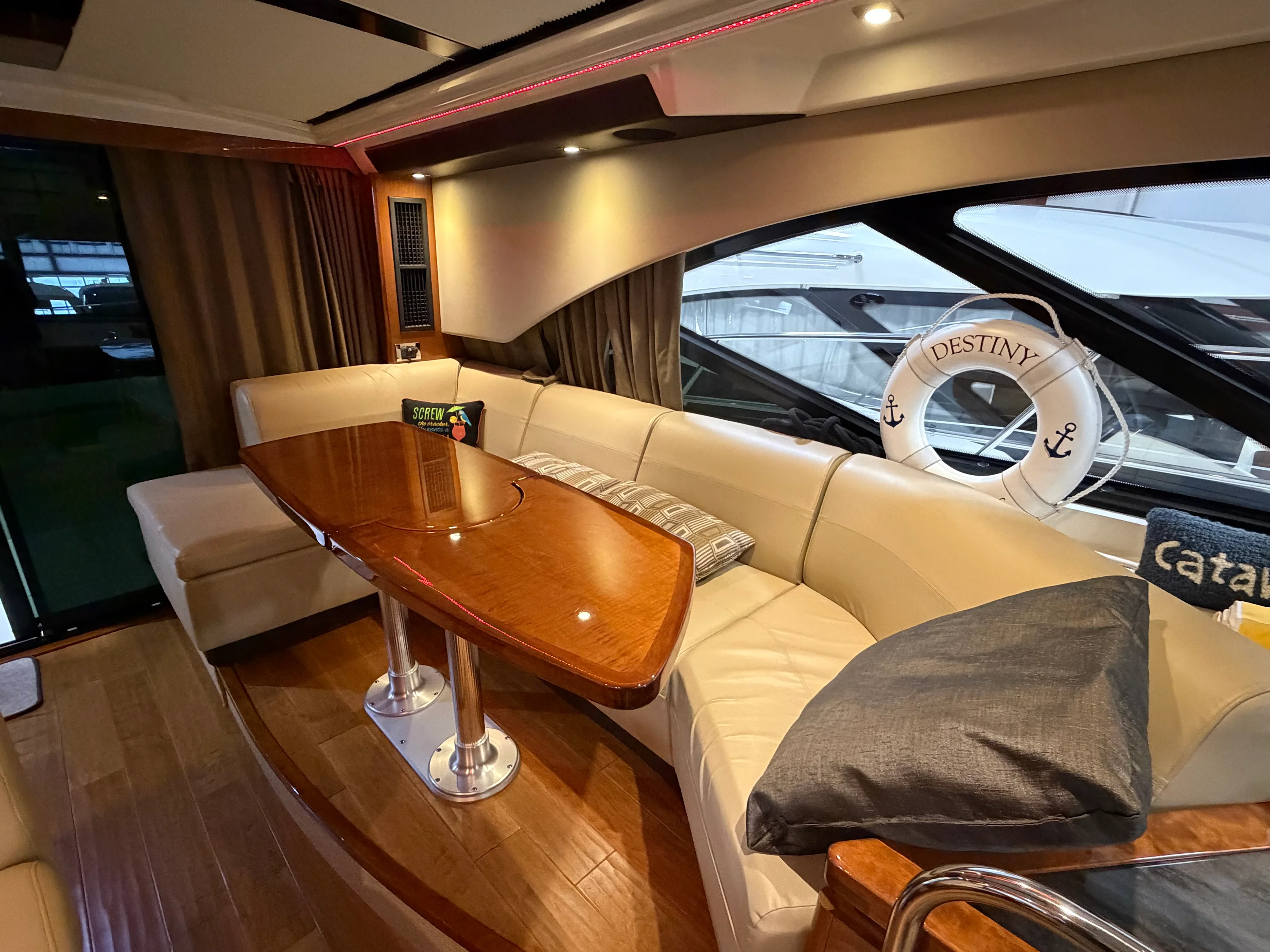 2015 Sea Ray 510 SUNDANCER Image Thumbnail #36
