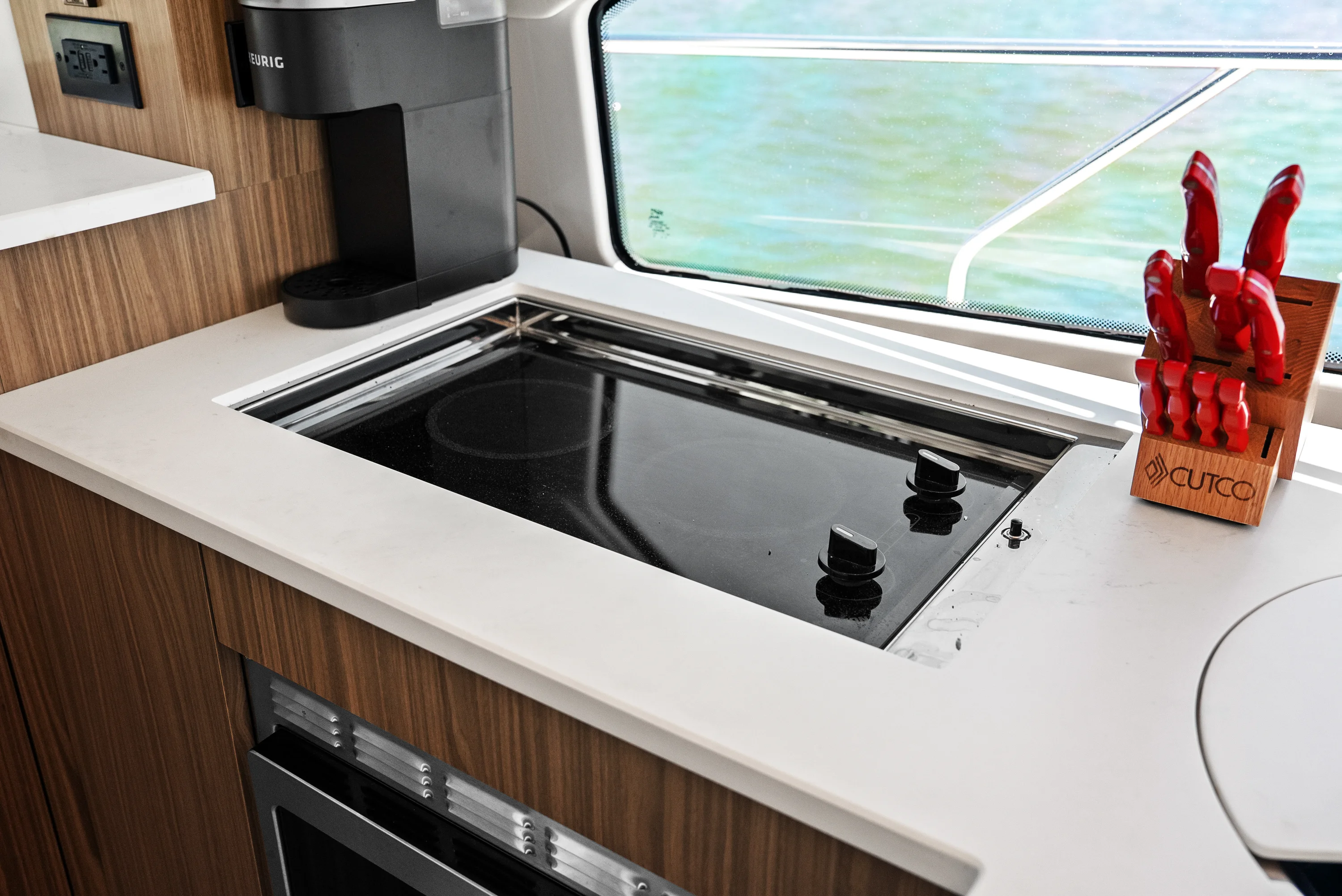 2025 Cruisers Yachts 50 Cantius Image Thumbnail #40