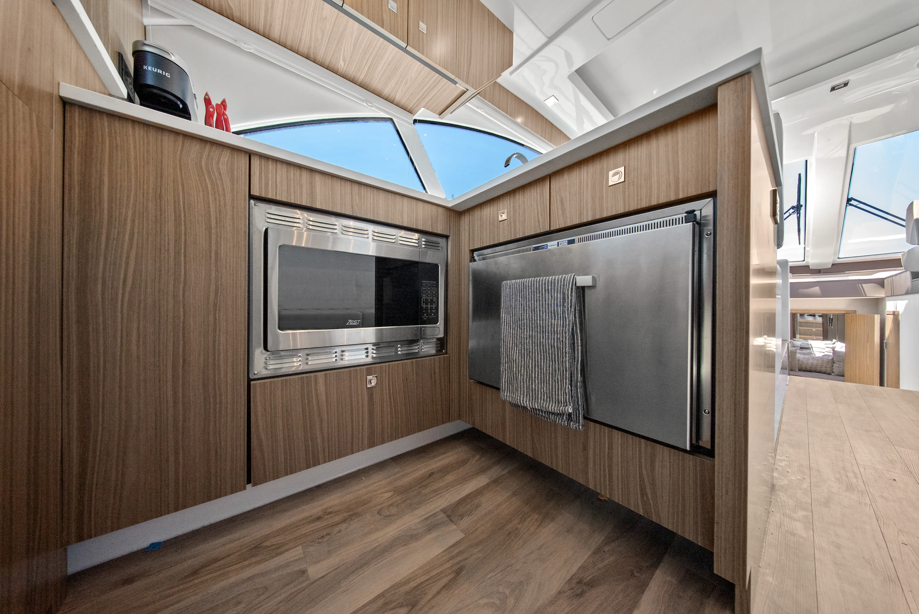 2025 Cruisers Yachts 50 Cantius Image Thumbnail #36