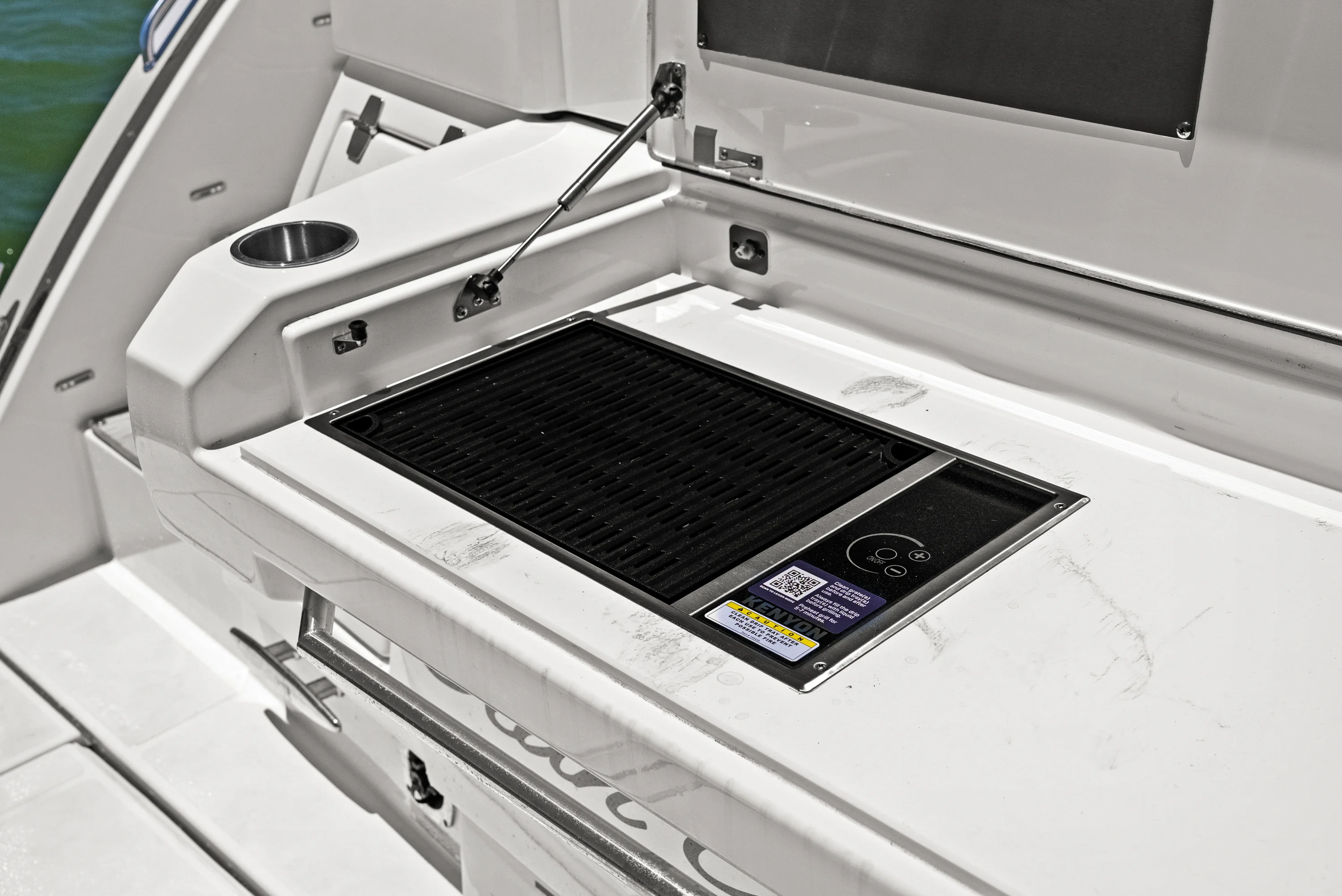2025 Cruisers Yachts 50 Cantius Image Thumbnail #20