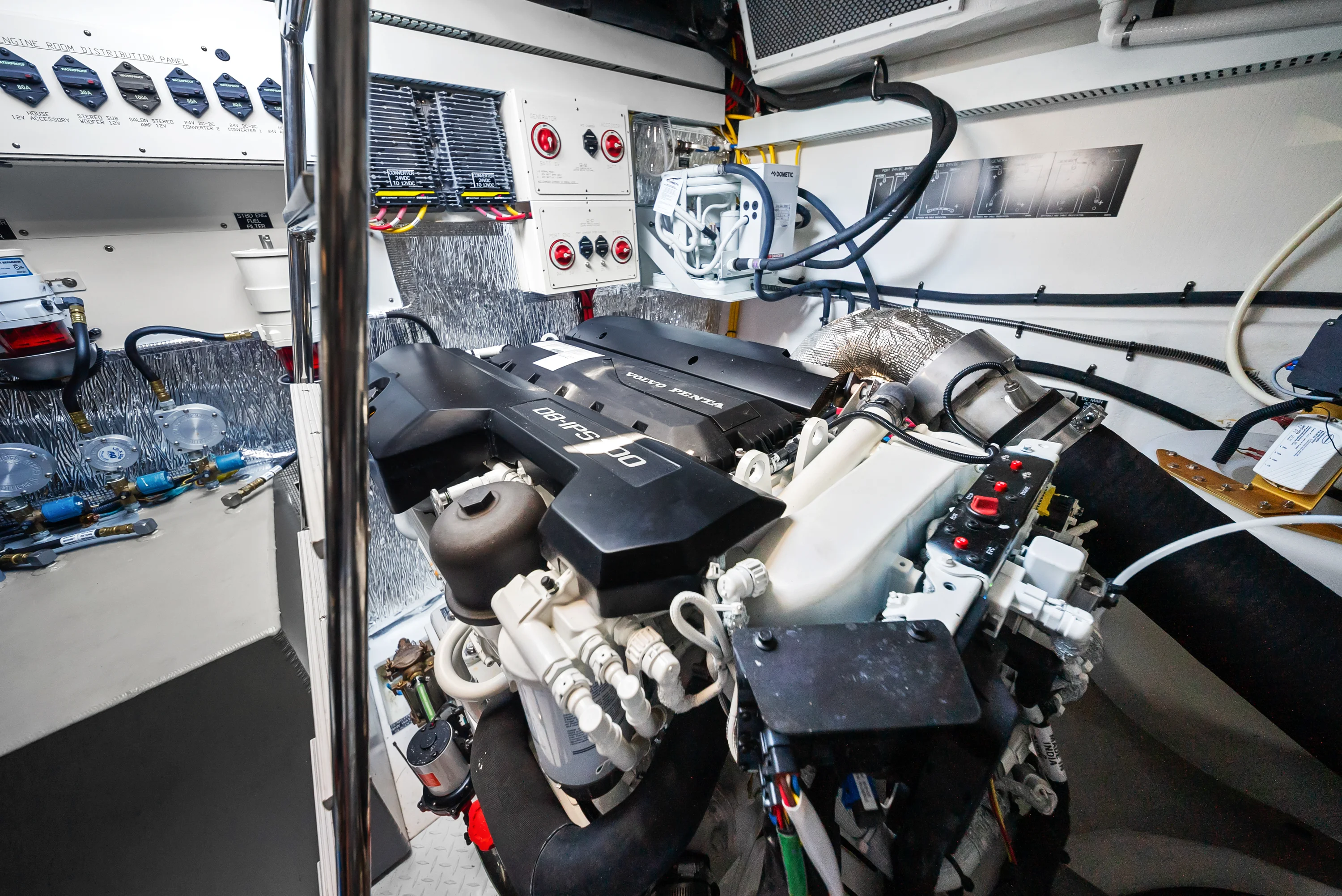 2025 Cruisers Yachts 50 Cantius Image Thumbnail #83