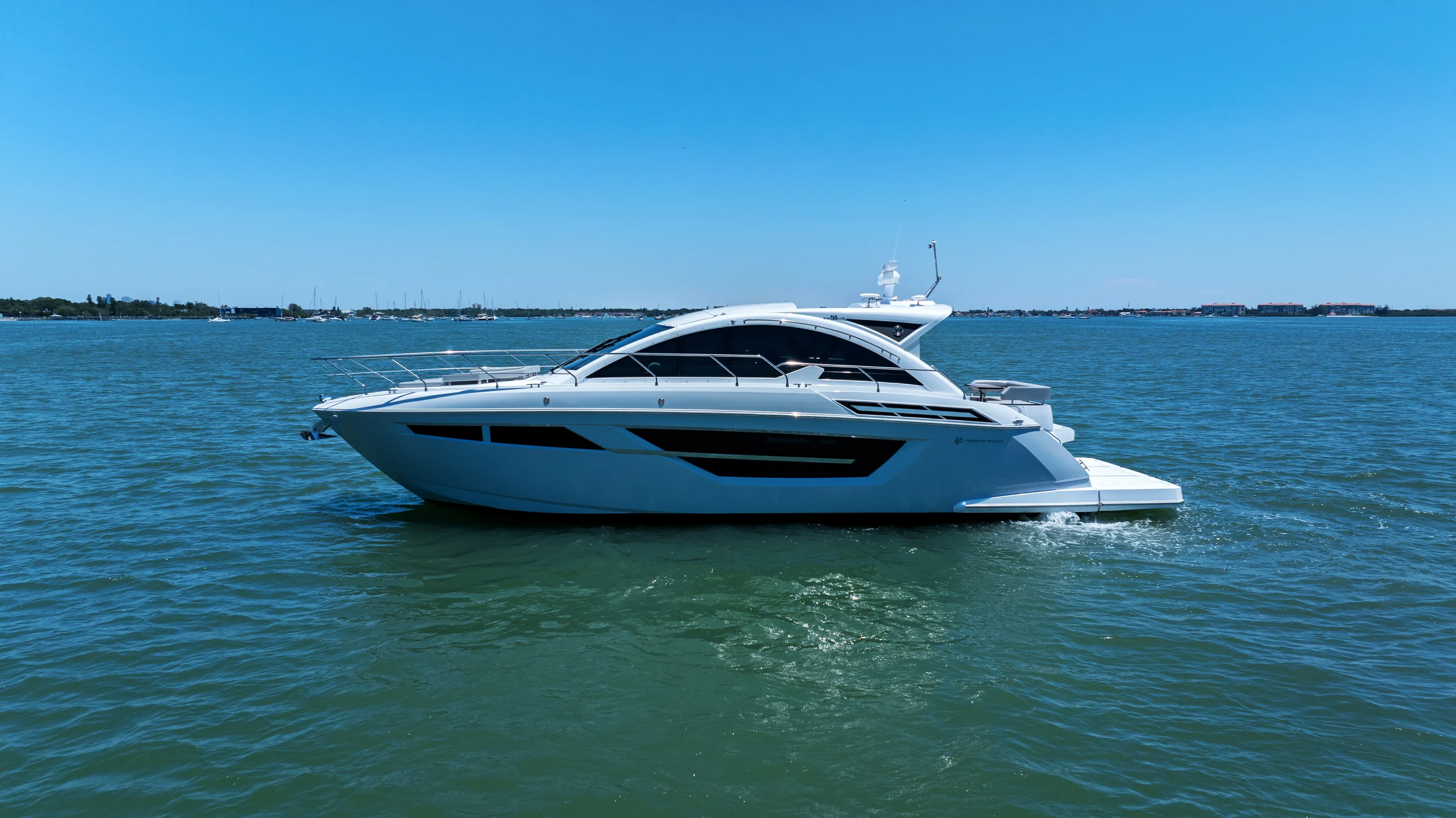 2025 Cruisers Yachts 50 Cantius Image Thumbnail #5