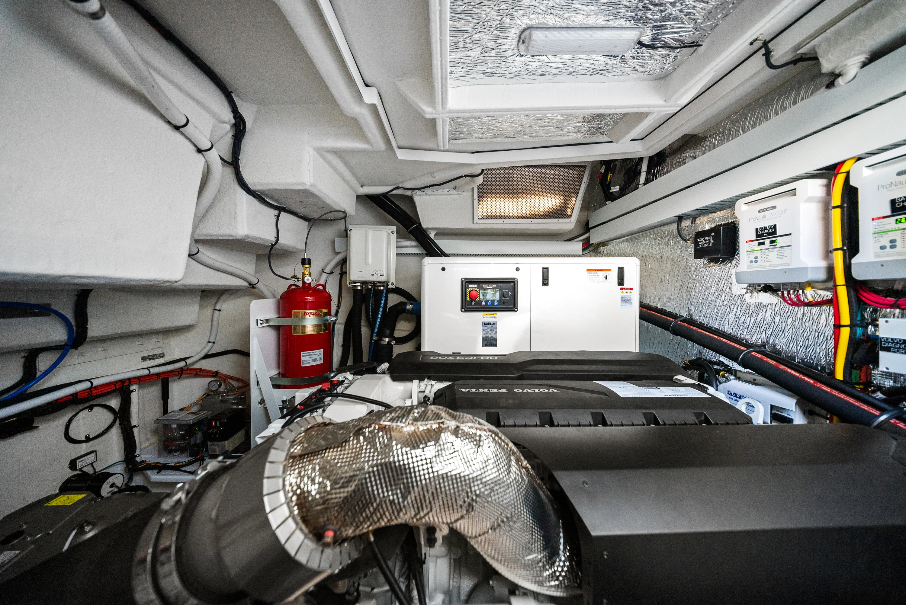 2025 Cruisers Yachts 50 Cantius Image Thumbnail #88