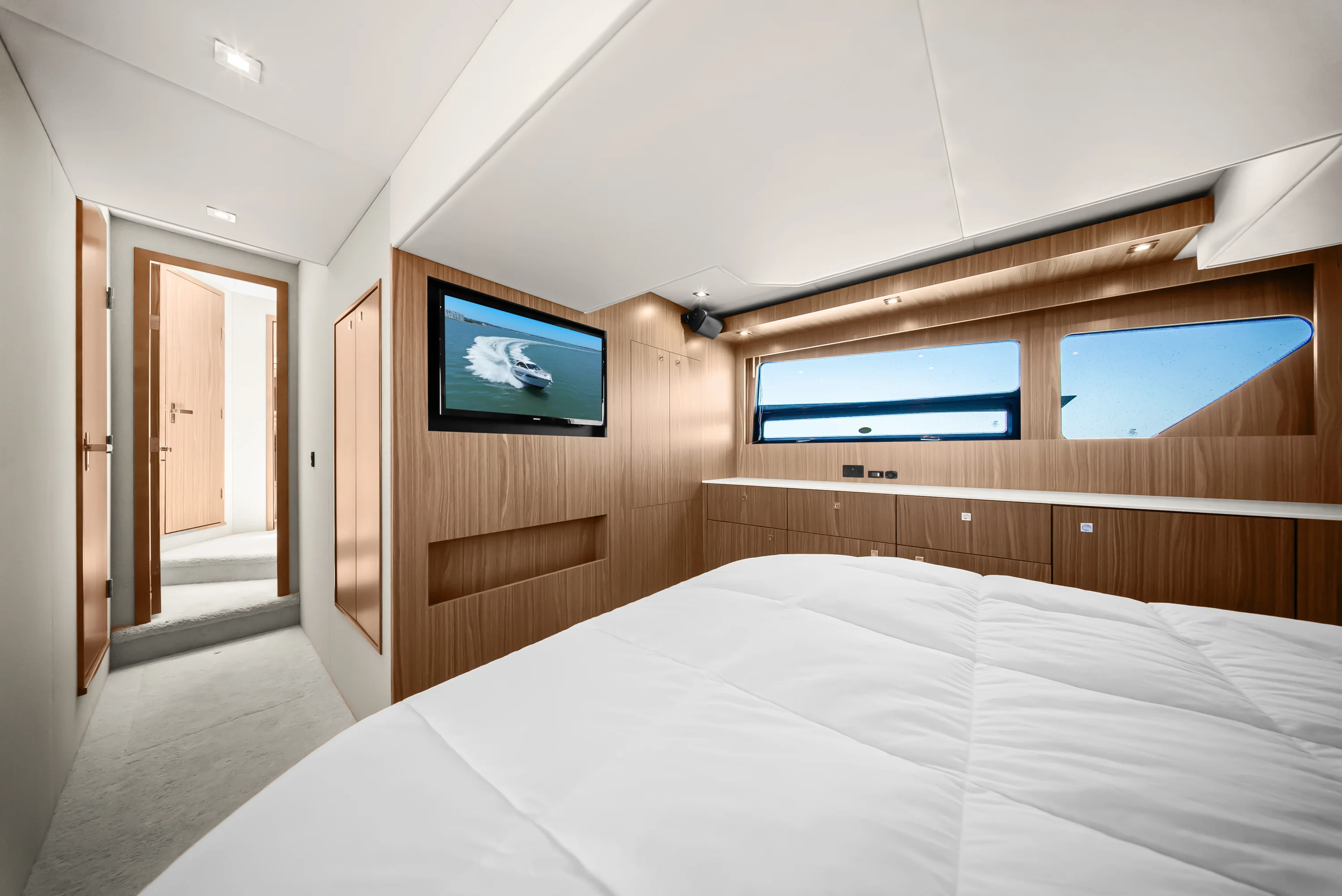 2025 Cruisers Yachts 50 Cantius Image Thumbnail #79