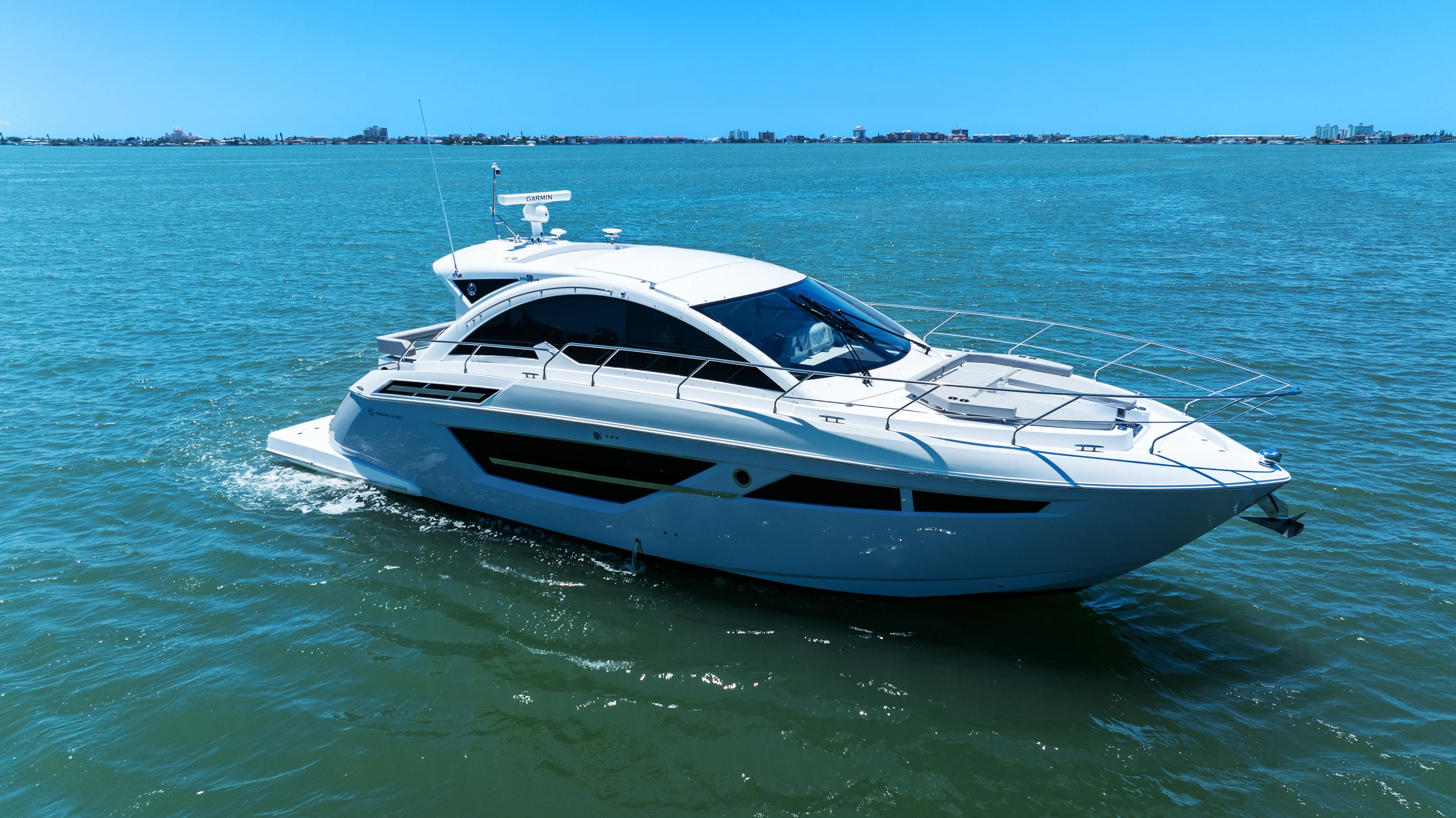 2025 Cruisers Yachts 50 Cantius Image Thumbnail #2