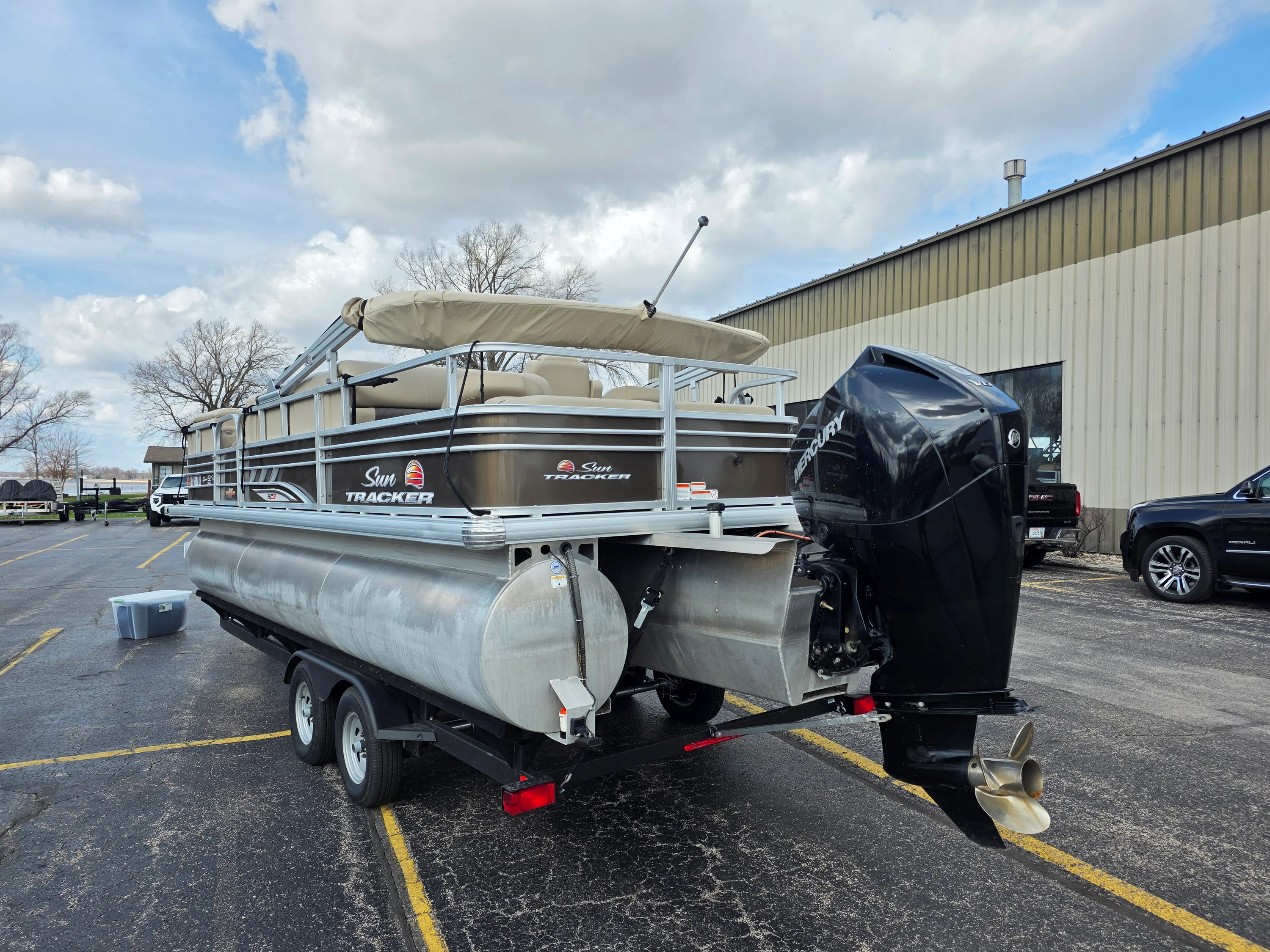 2023 Tracker SPORT FISH 22XP3 Image Thumbnail #1