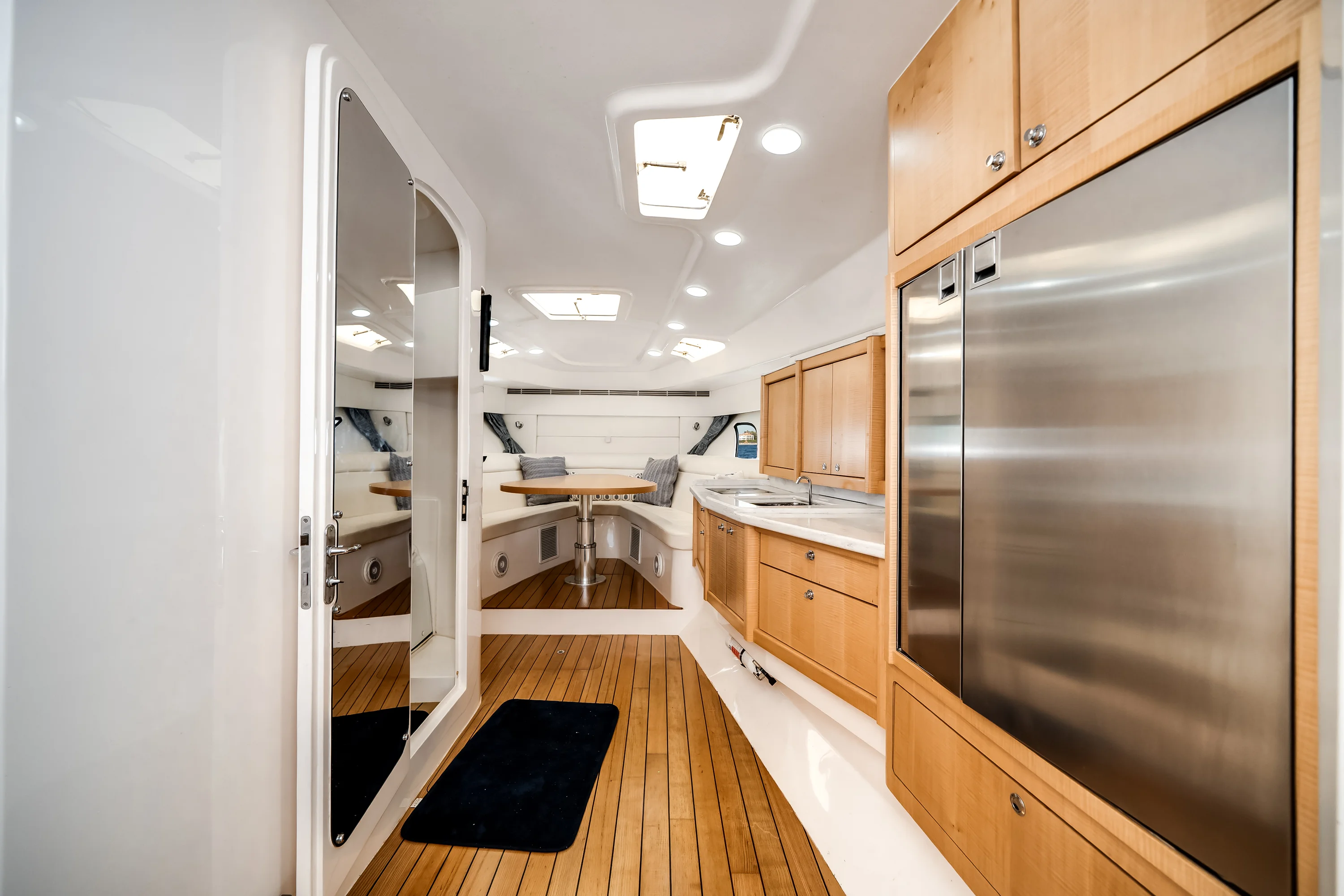 2018 Intrepid 475 SPORT YACHT Image Thumbnail #33