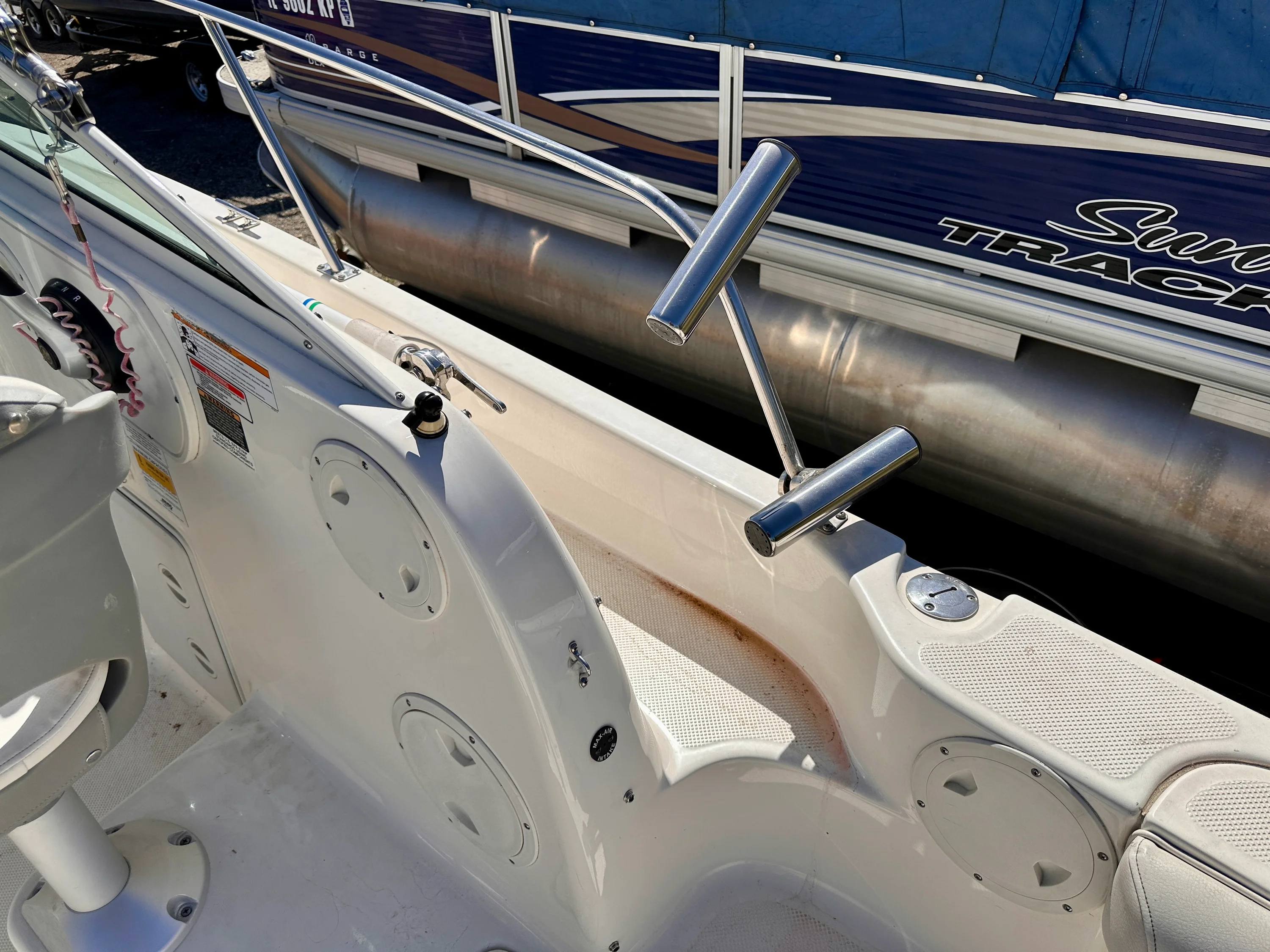 2011 Trophy PRO 2152 WA Image Thumbnail #24