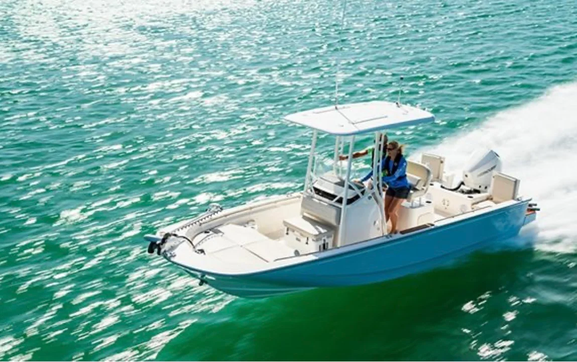 2022 Boston Whaler 210 MONTAUK Image Thumbnail #4