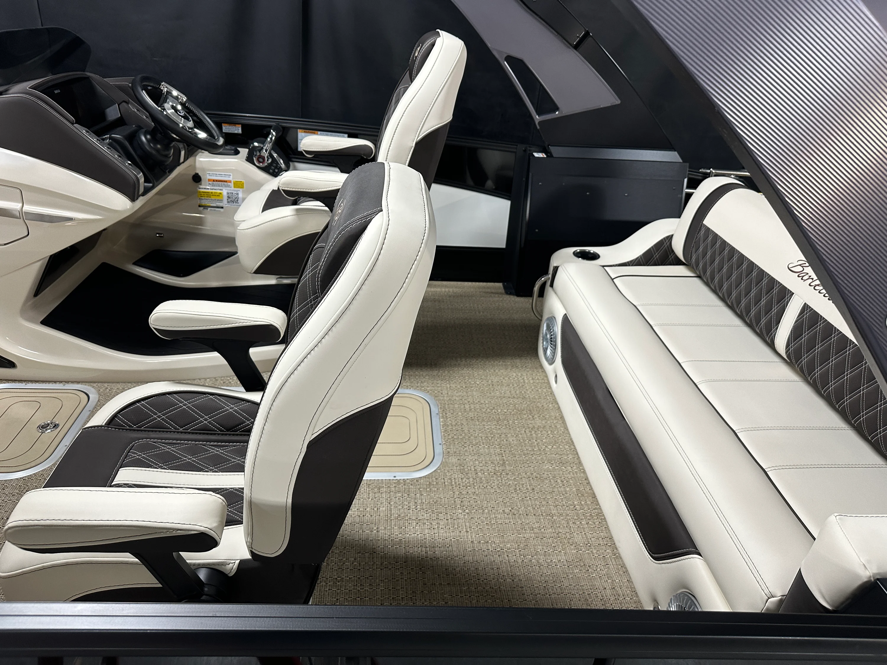 2025 Barletta Lusso Image Thumbnail #6