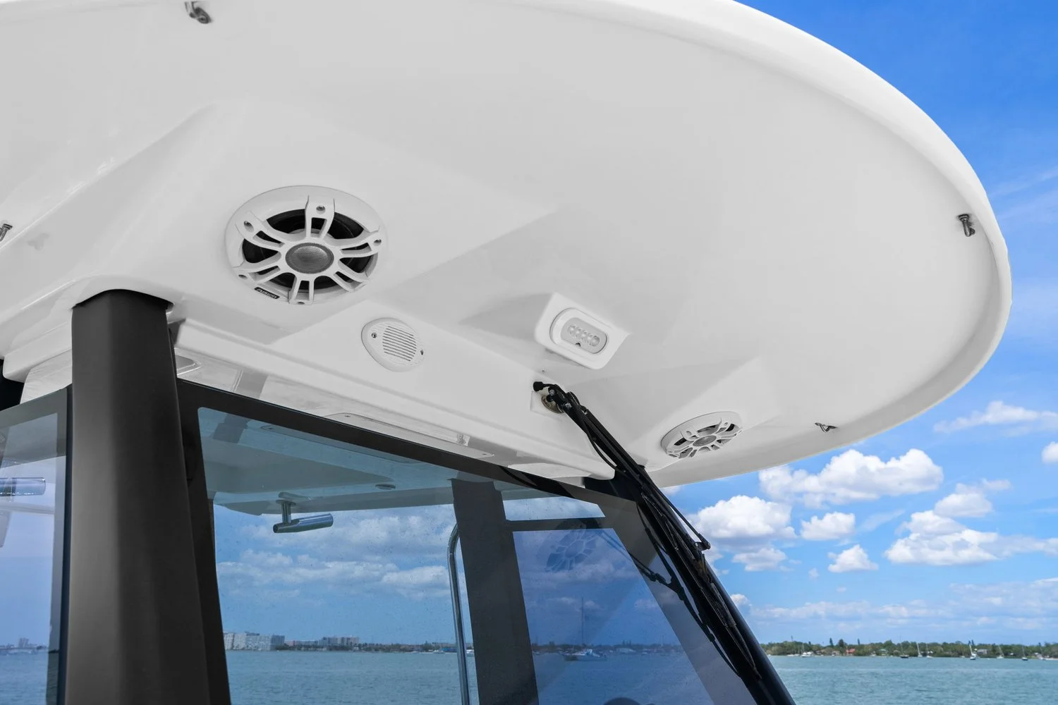 2022 Aquila 28 MOLOKAI Image Thumbnail #32