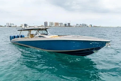 2020 Nor-Tech 550 SPORT CENTER CONSOLE Image Thumbnail #2