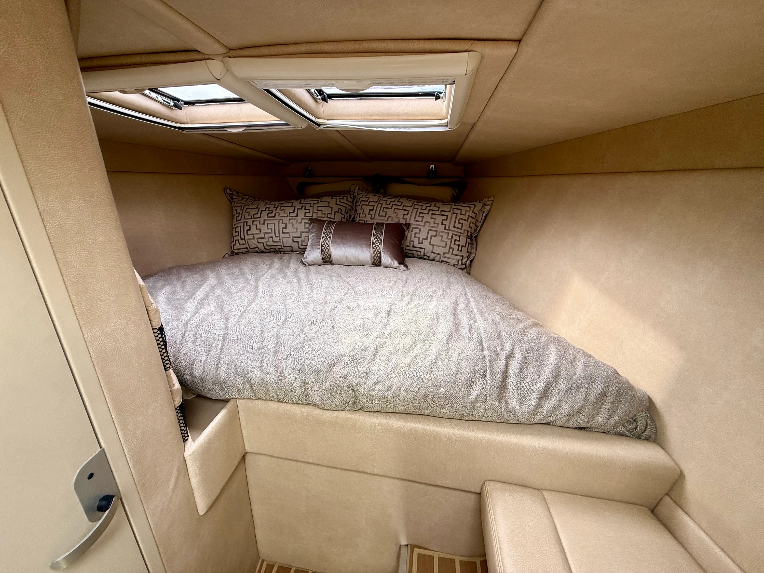 2020 Nor-Tech 550 SPORT CENTER CONSOLE Image Thumbnail #62