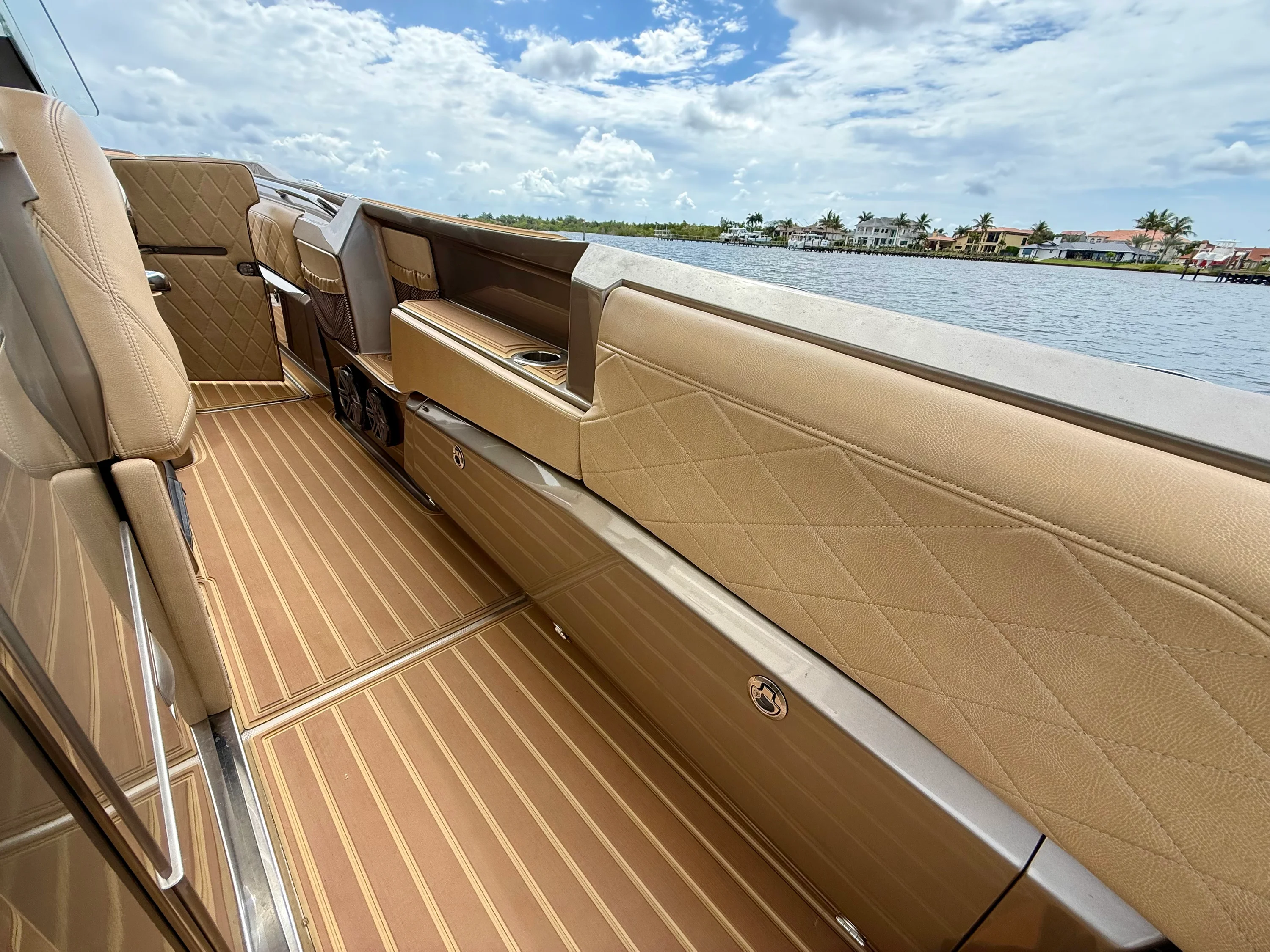 2020 Nor-Tech 550 SPORT CENTER CONSOLE Image Thumbnail #51