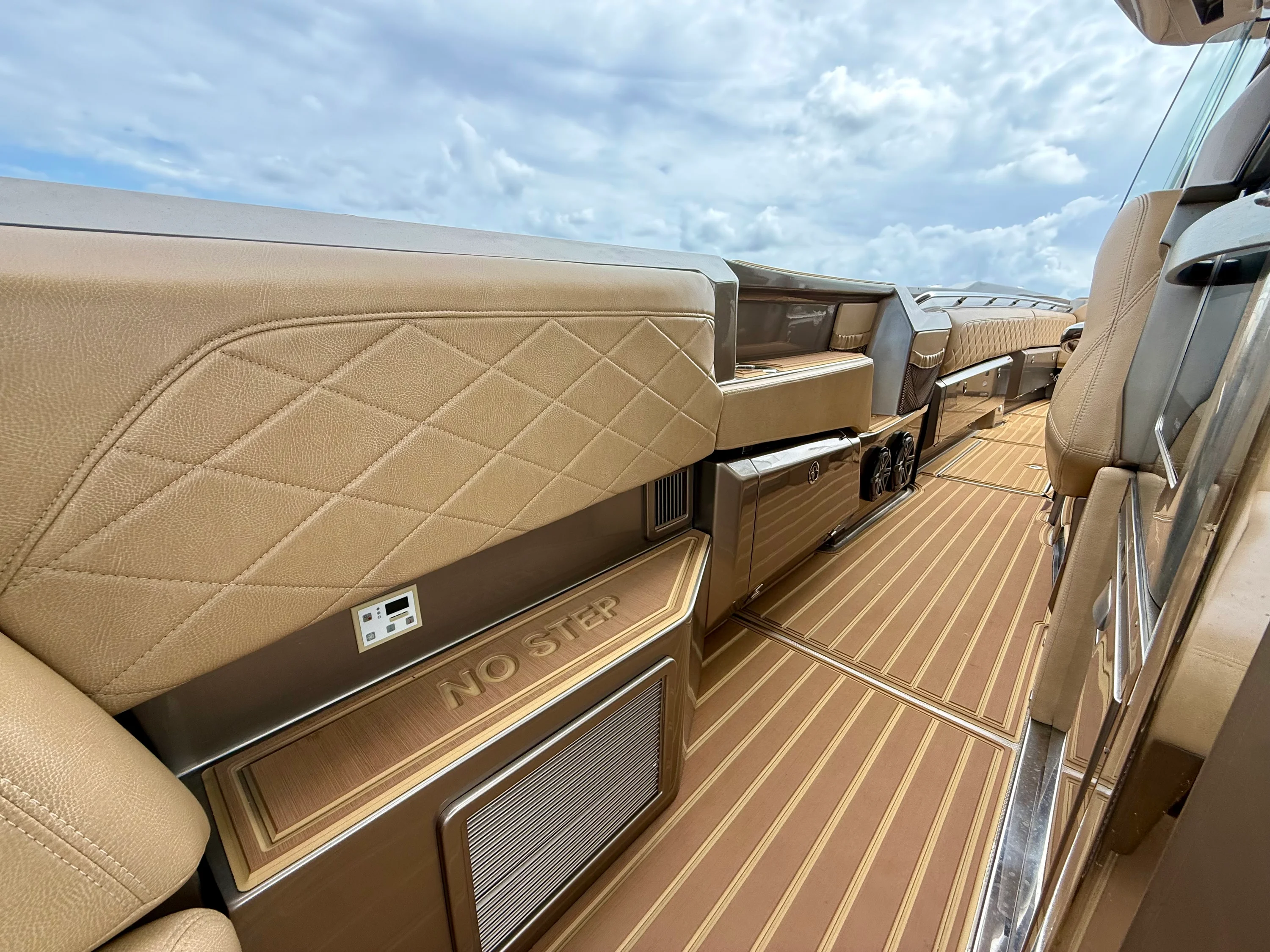 2020 Nor-Tech 550 SPORT CENTER CONSOLE Image Thumbnail #53