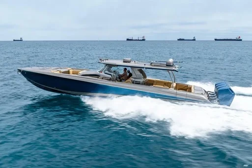 2020 Nor-Tech 550 SPORT CENTER CONSOLE Image Thumbnail #0