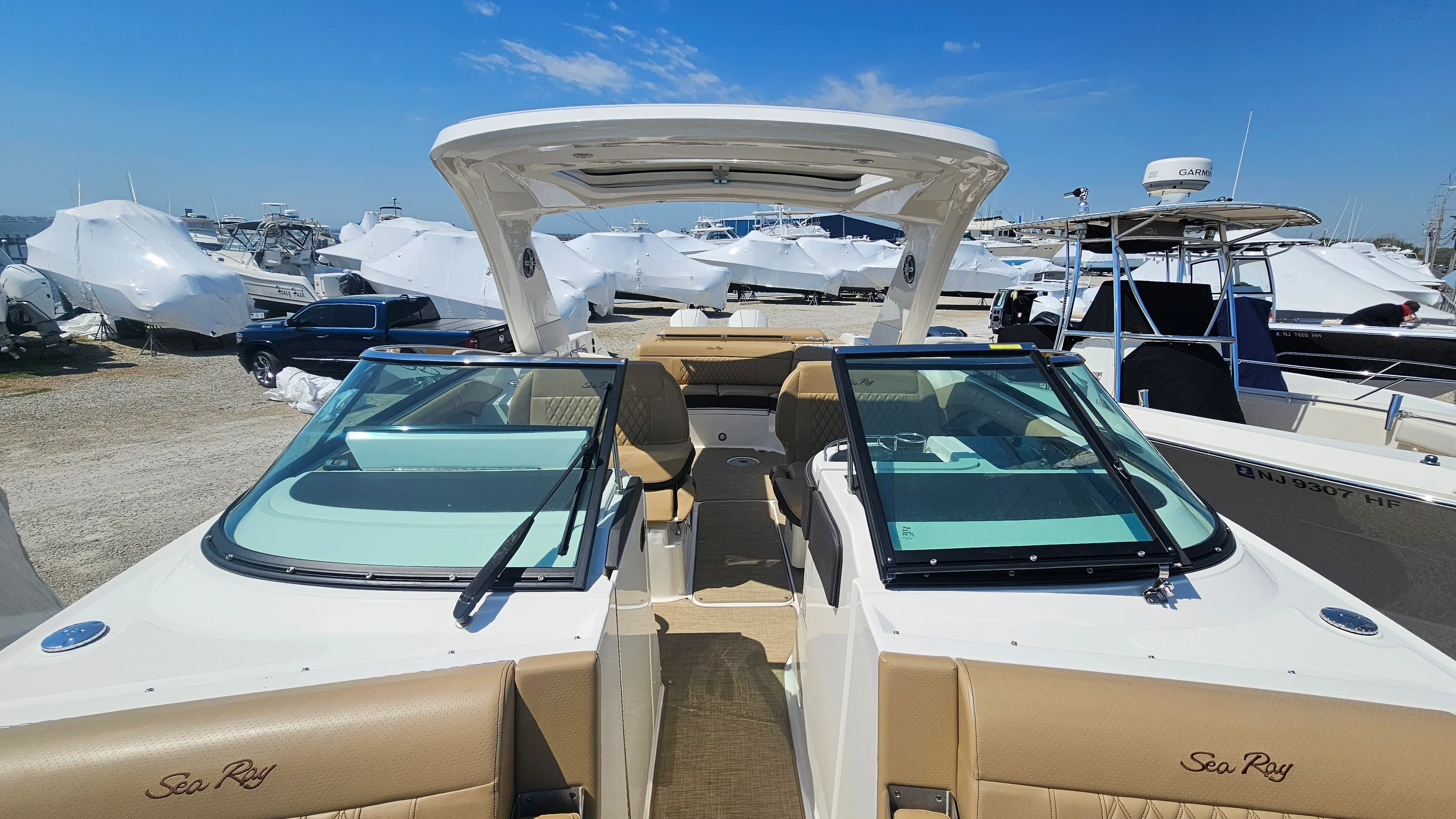 2023 Sea Ray 310 SLX OB Image Thumbnail #39