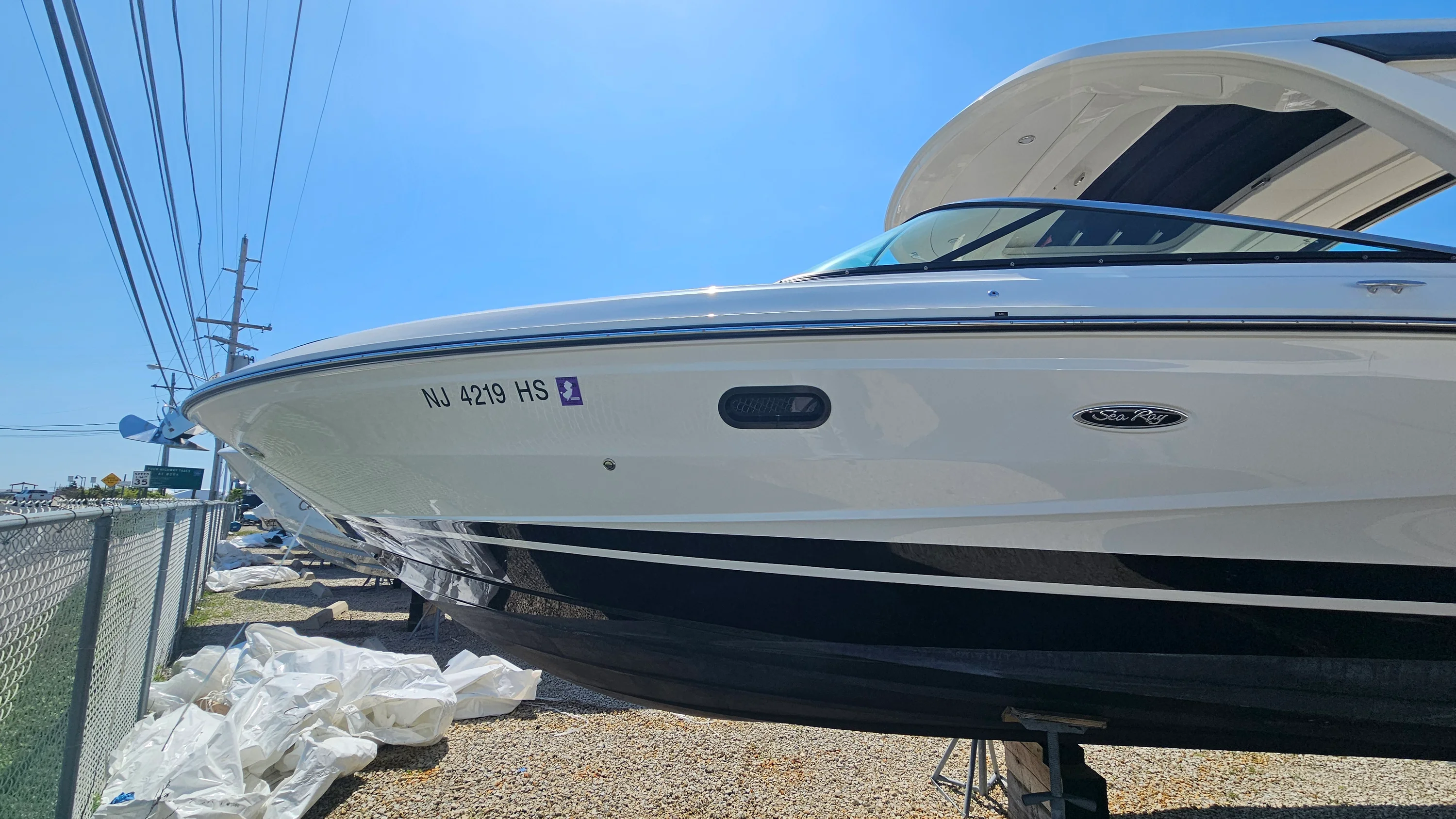 2023 Sea Ray 310 SLX OB Image Thumbnail #6