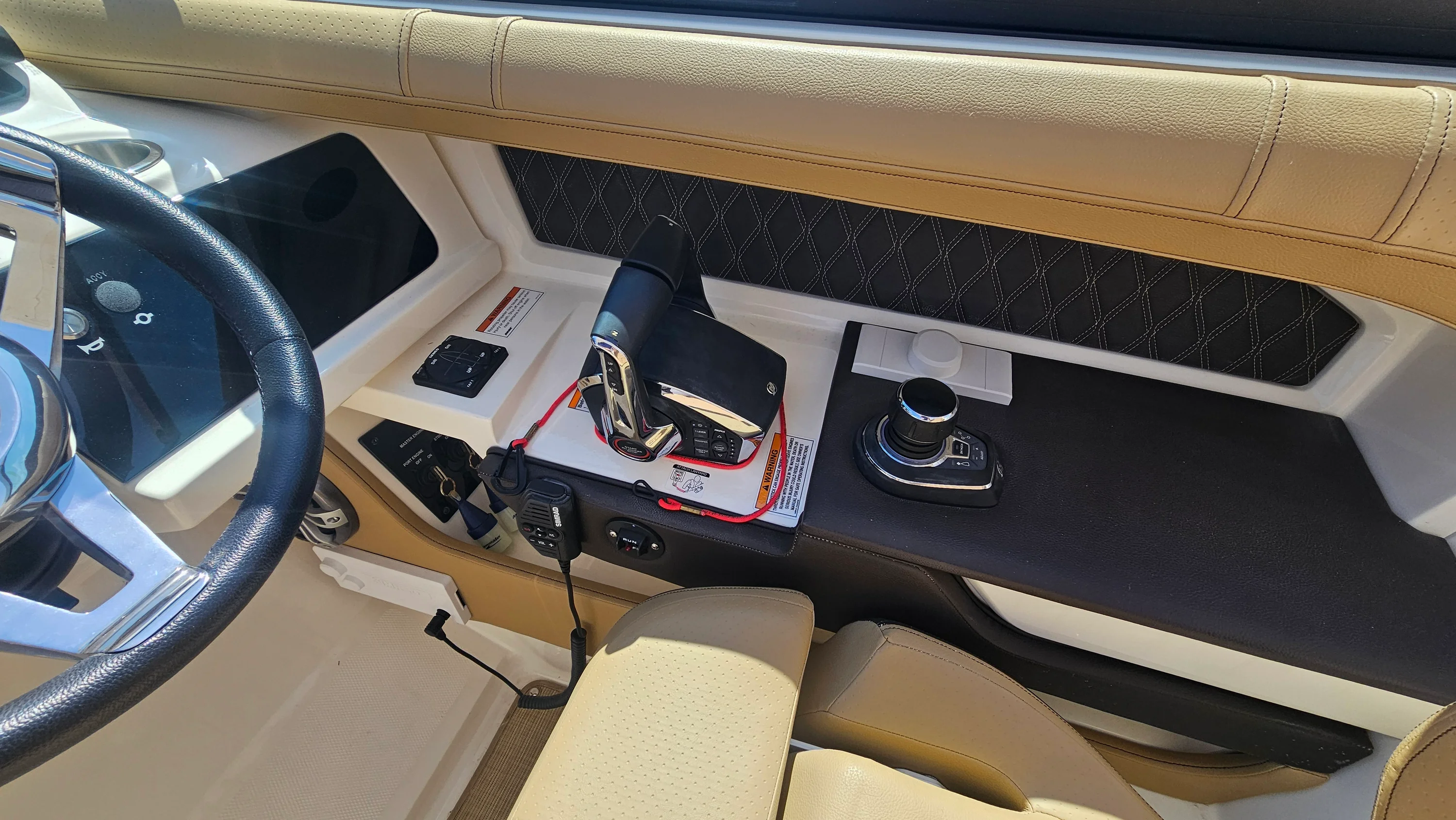 2023 Sea Ray 310 SLX OB Image Thumbnail #31