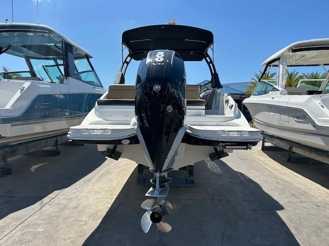 2024 Sea Ray 270 SDX OB Image Thumbnail #45