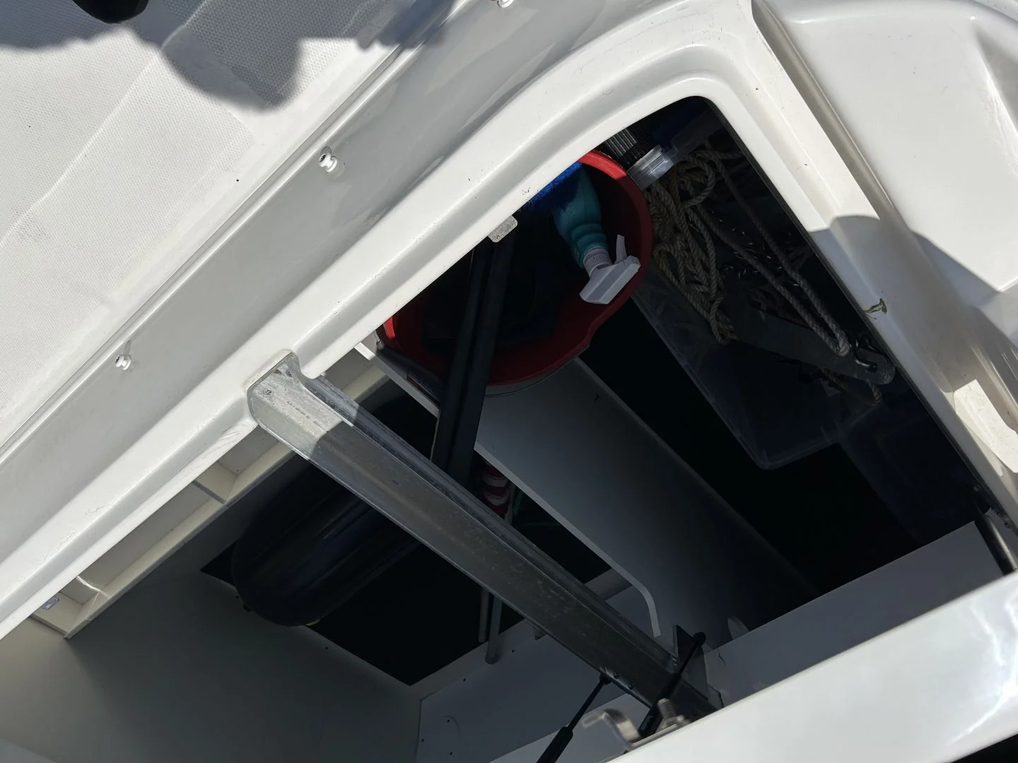 2024 Sea Ray 270 SDX OB Image Thumbnail #42