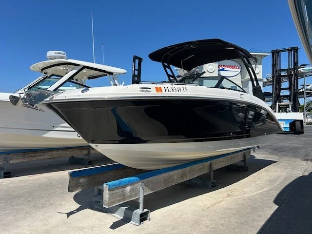 2024 Sea Ray 270 SDX OB Image Thumbnail #43