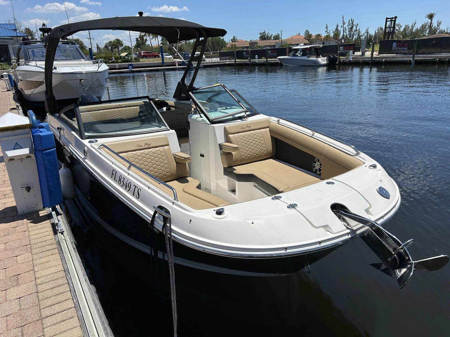 2024 Sea Ray 270 SDX OB Image Thumbnail #15