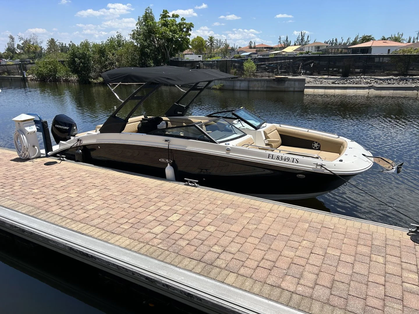 2024 Sea Ray 270 SDX OB Image Thumbnail #11