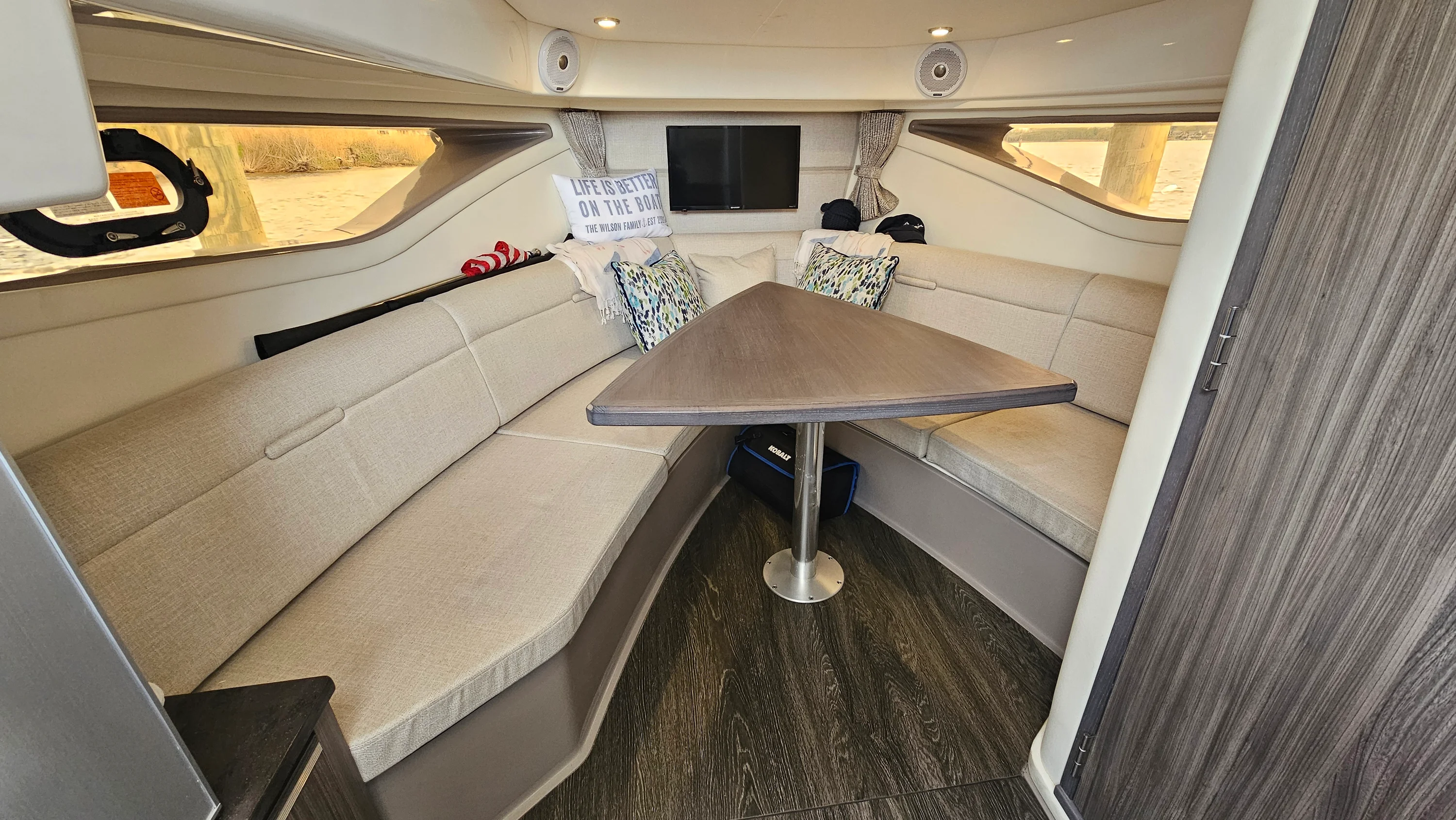 2020 Sea Ray 320 SUNDANCER OB Image Thumbnail #22
