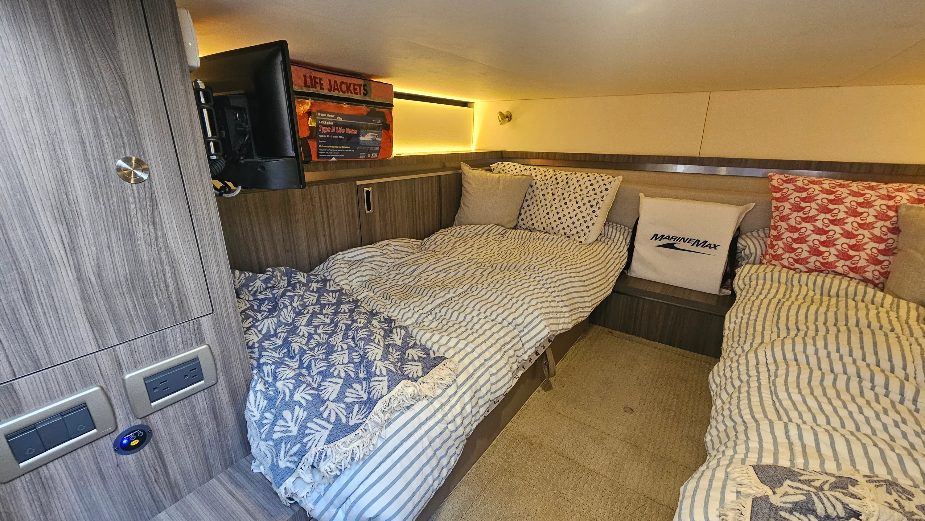 2020 Sea Ray 320 SUNDANCER OB Image Thumbnail #26