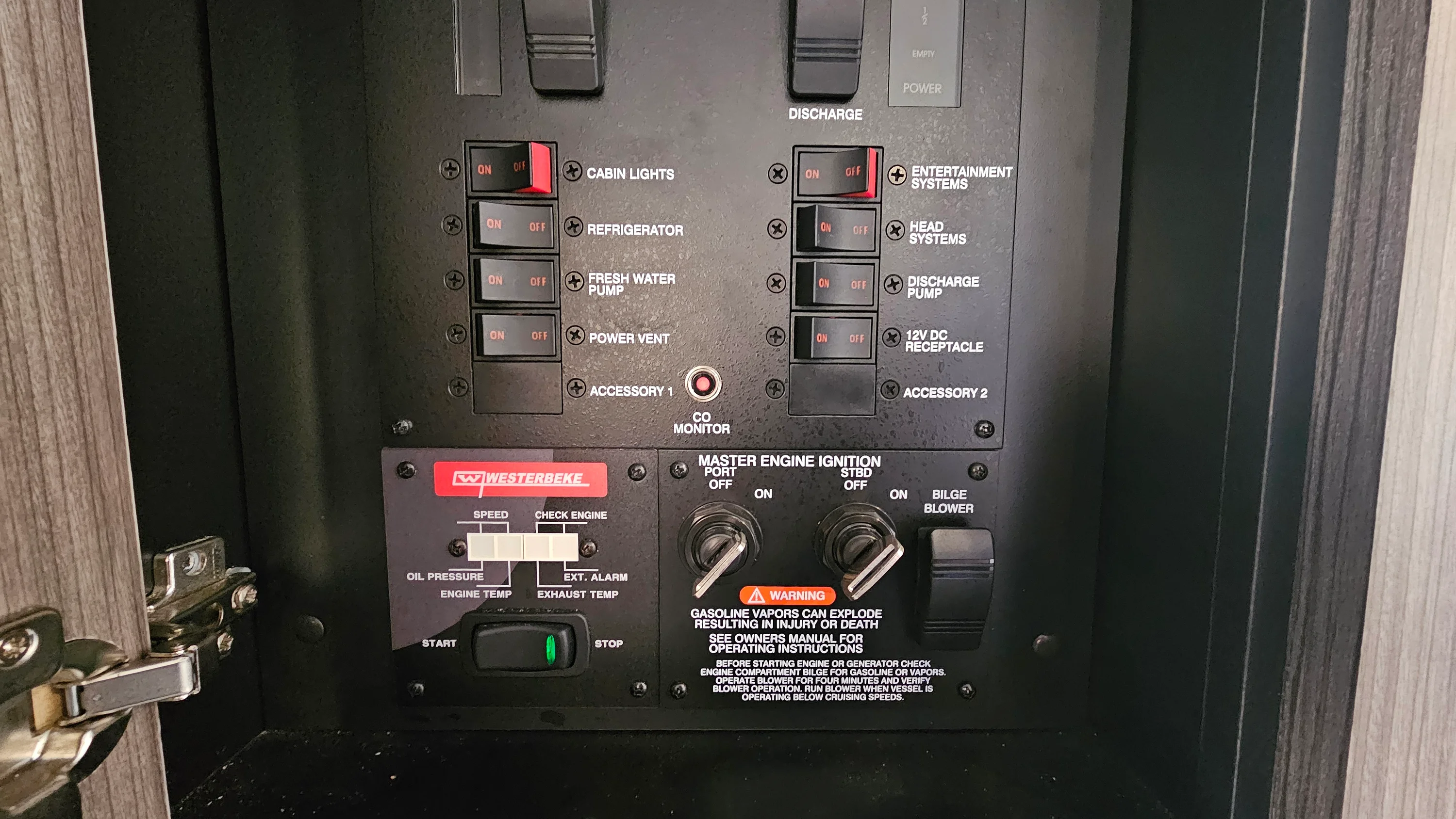 2020 Sea Ray 320 SUNDANCER OB Image Thumbnail #35