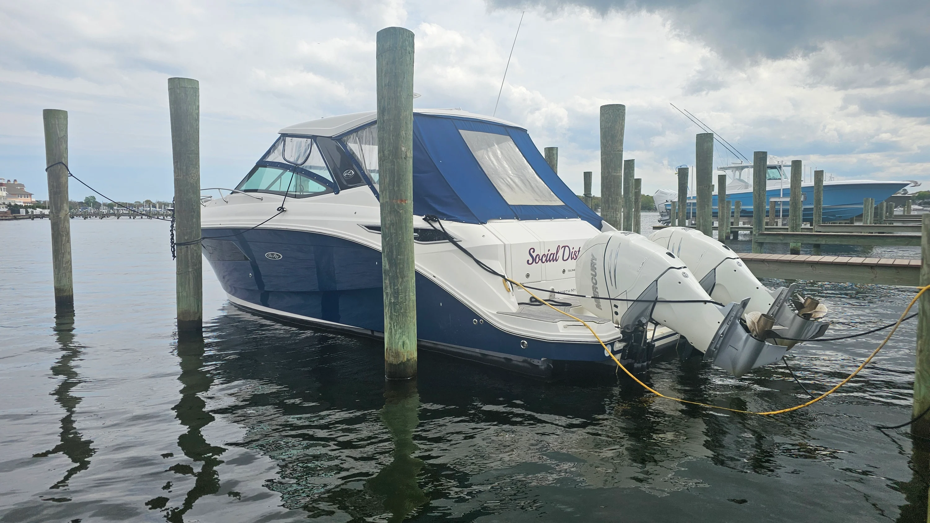 2020 Sea Ray 320 SUNDANCER OB Image Thumbnail #1
