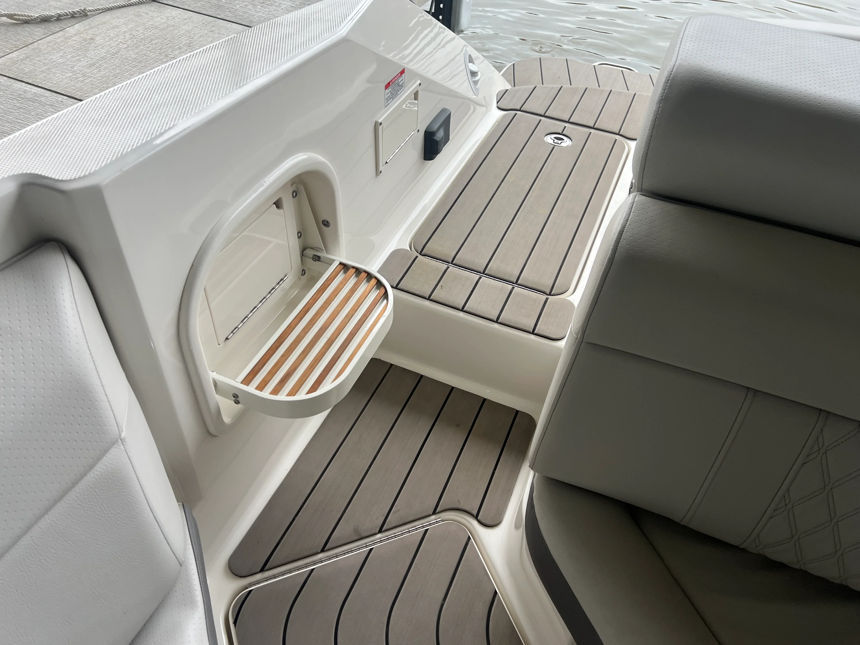 2022 Sea Ray 280 SLX Image Thumbnail #8