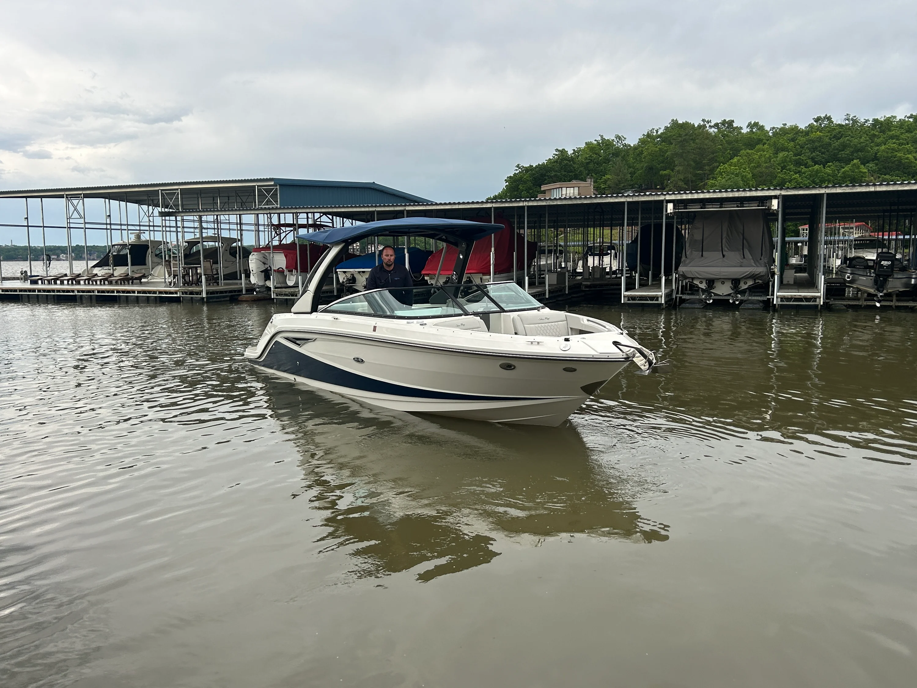 2022 Sea Ray 280 SLX Image Thumbnail #2