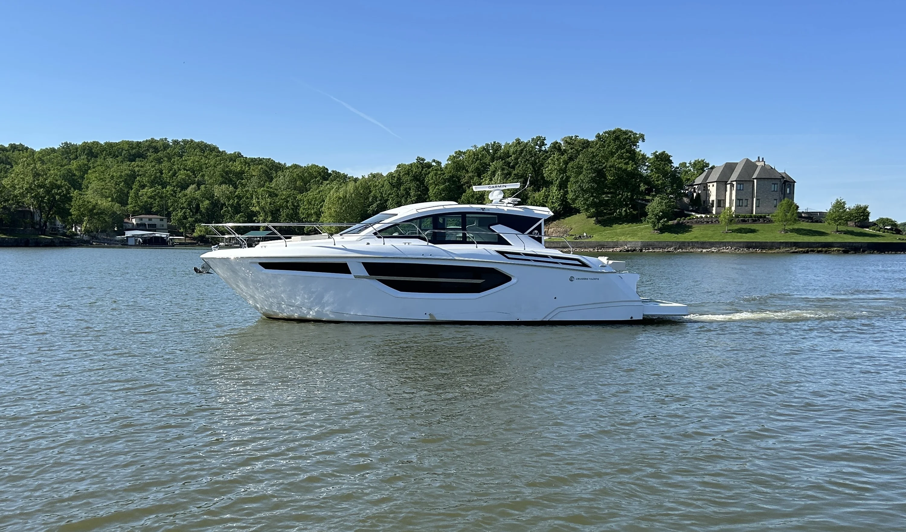 2024 Cruisers Yachts 42 Cantius Image Thumbnail #1