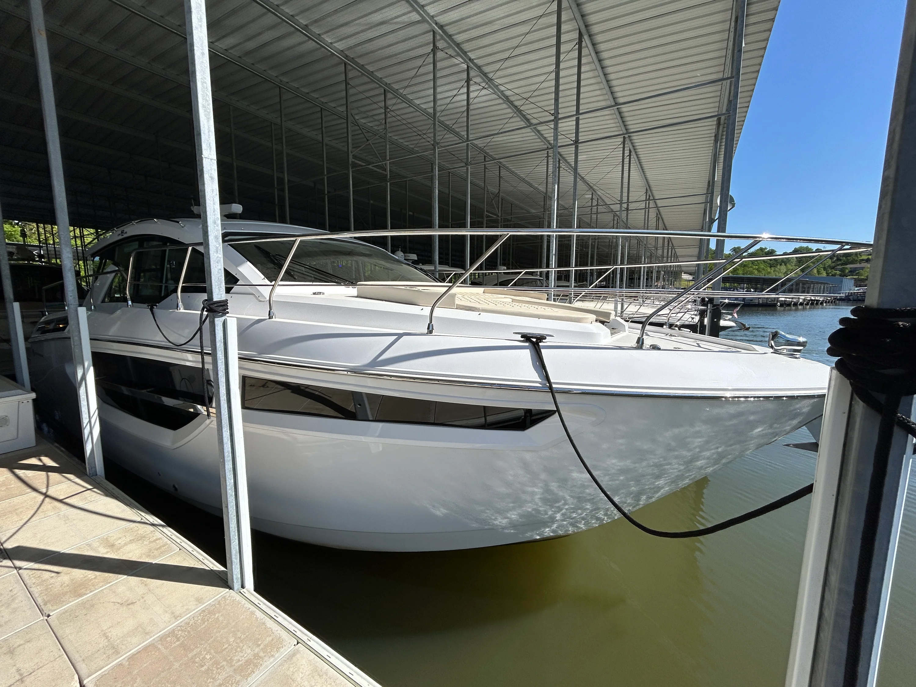 2024 Cruisers Yachts 42 Cantius Image Thumbnail #10