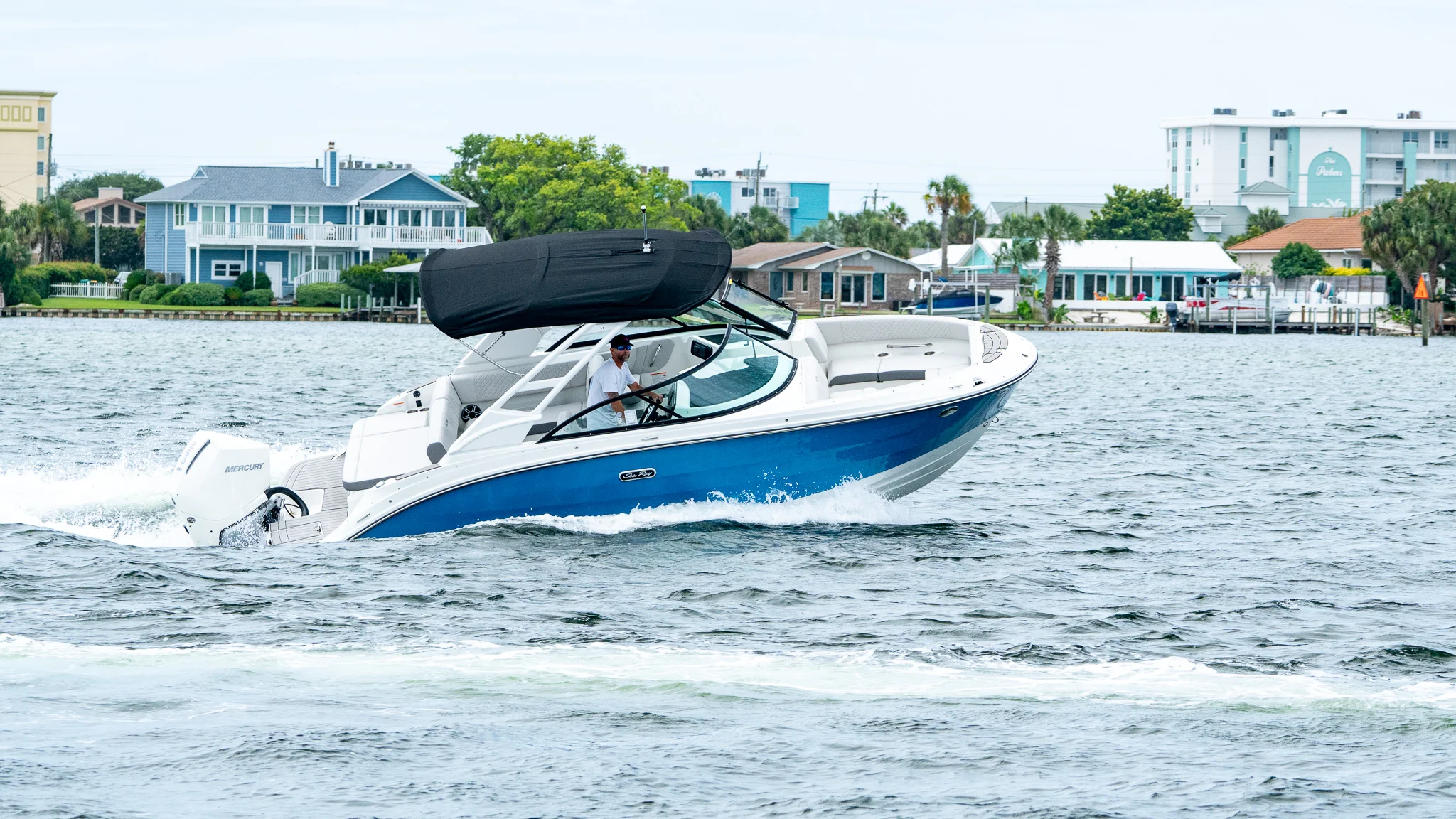 2026 Sea Ray SDX 230 Outboard Image Thumbnail #0