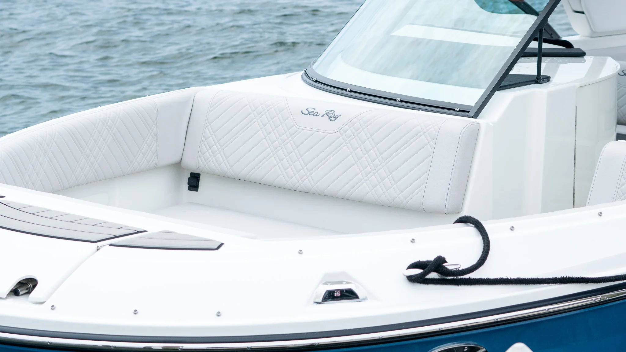 2026 Sea Ray SDX 230 Outboard Image Thumbnail #13