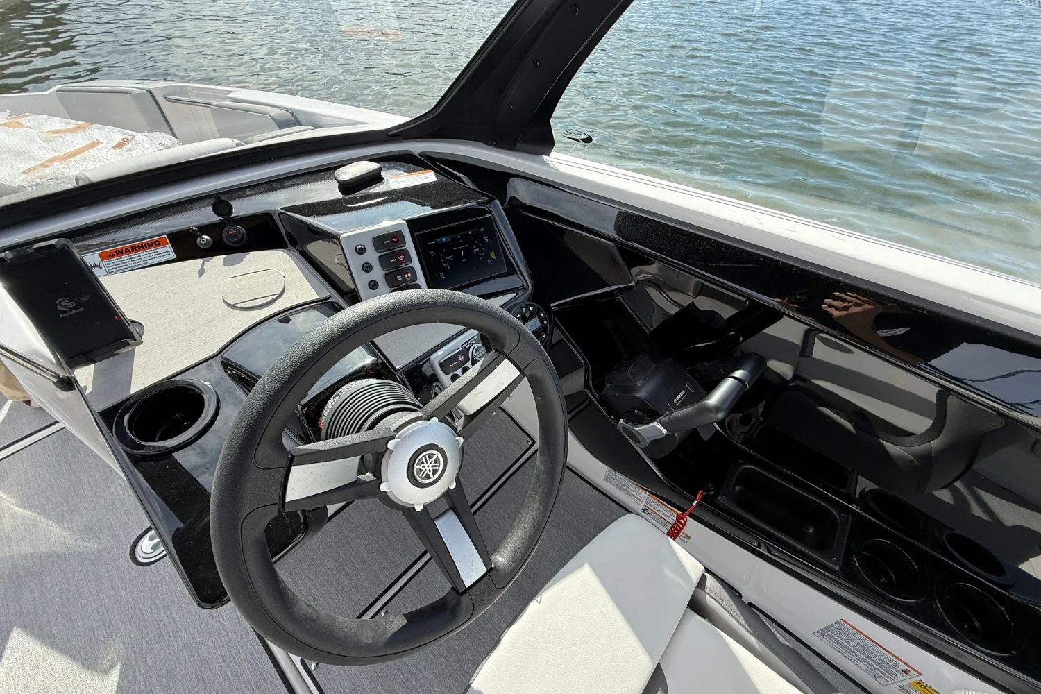 2026 Yamaha AR220 Image Thumbnail #16
