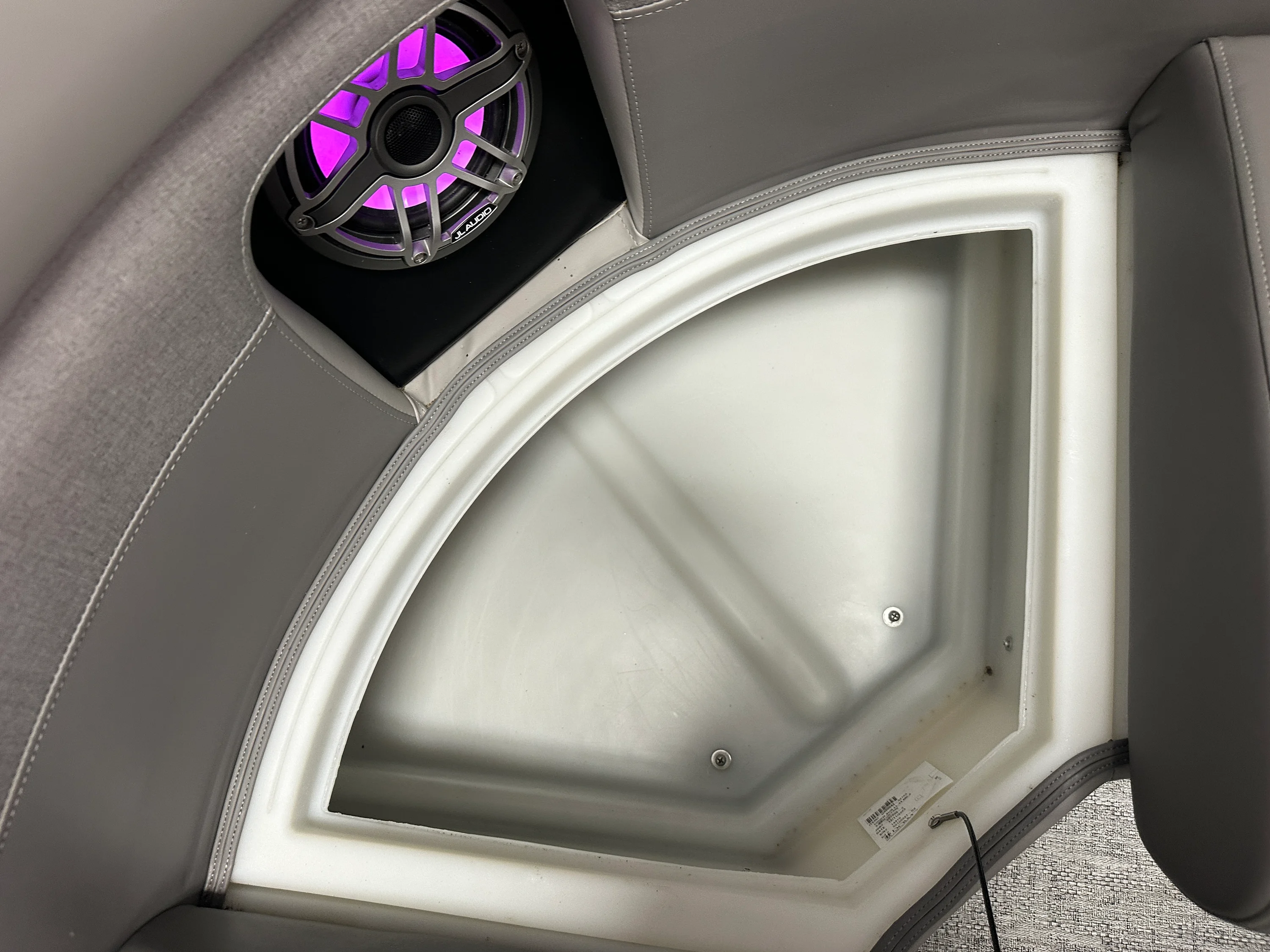 2024 Premier 230 SUNSATION TRITOON Image Thumbnail #31