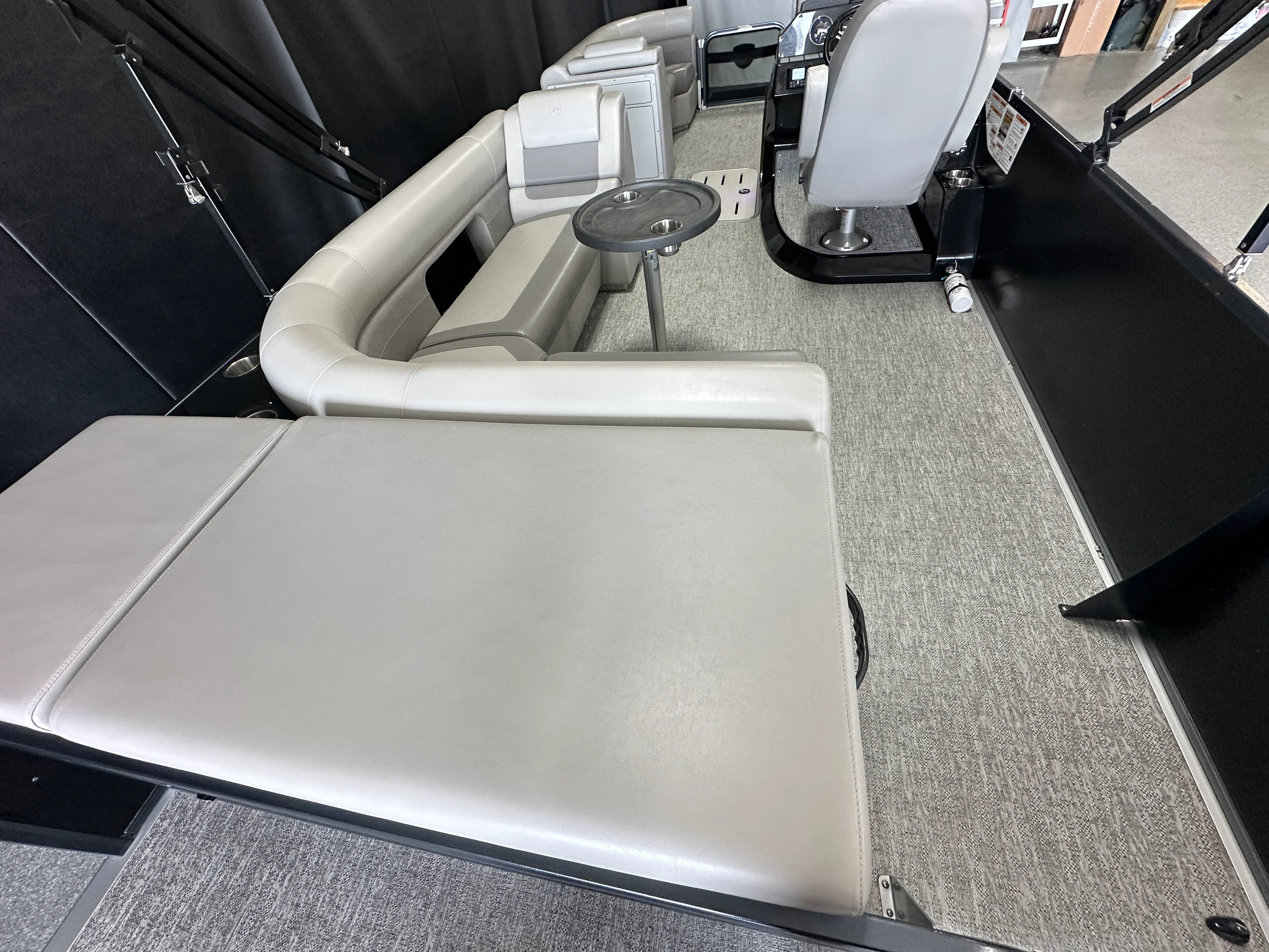 2024 Premier 230 SUNSATION TRITOON Image Thumbnail #20