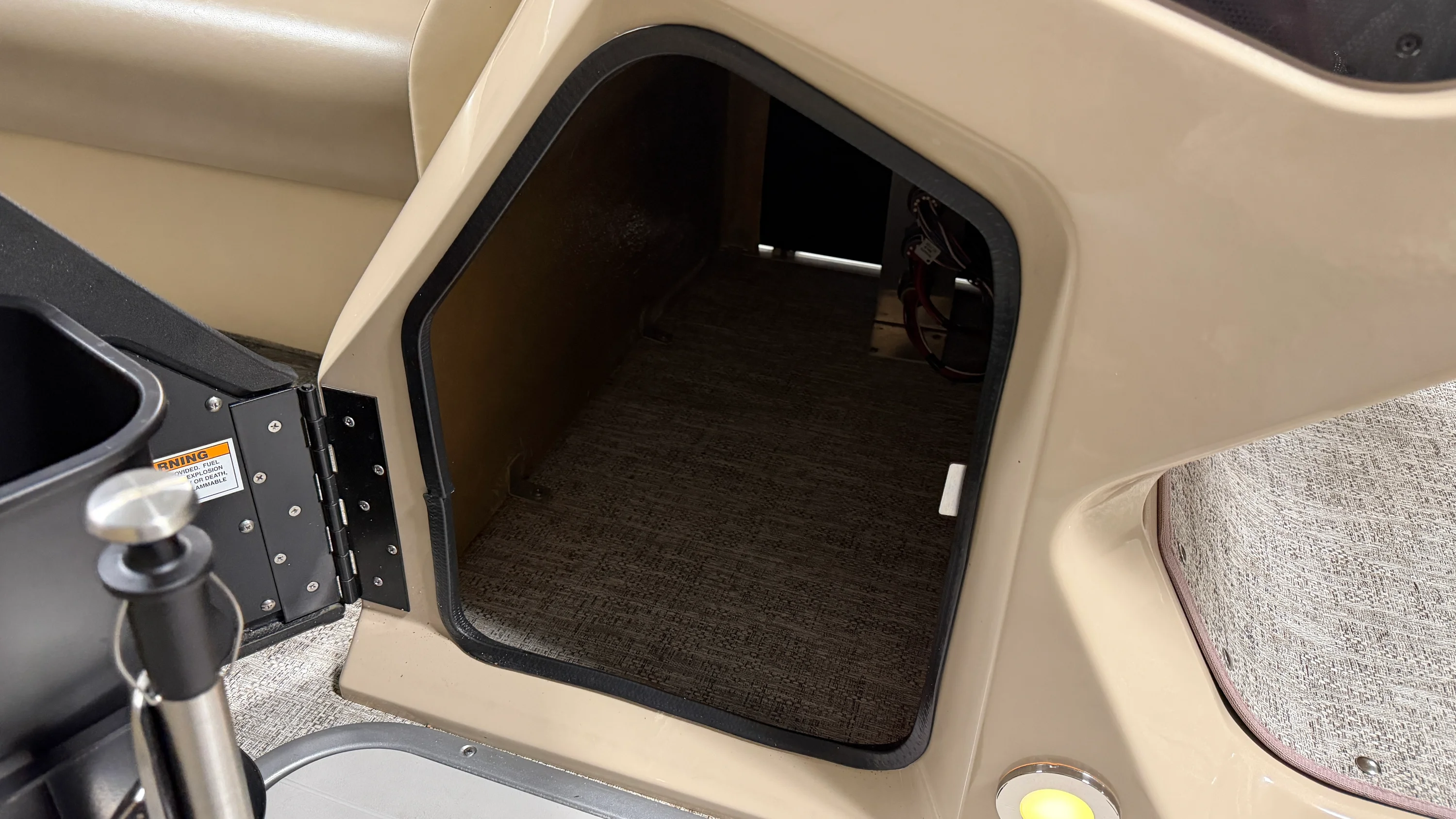 2024 Premier 230 SUNSATION TRITOON Image Thumbnail #34