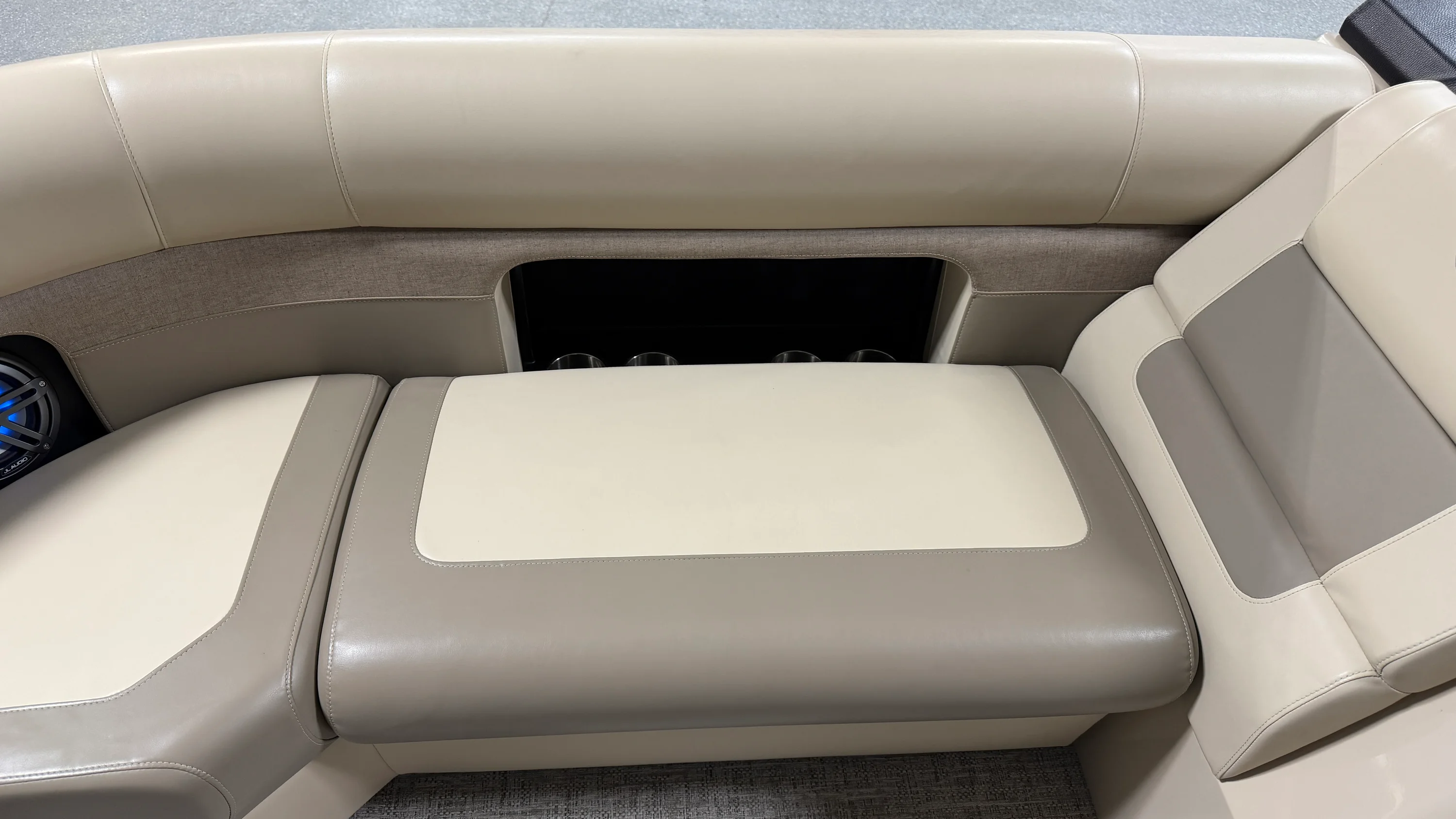 2024 Premier 230 SUNSATION TRITOON Image Thumbnail #23