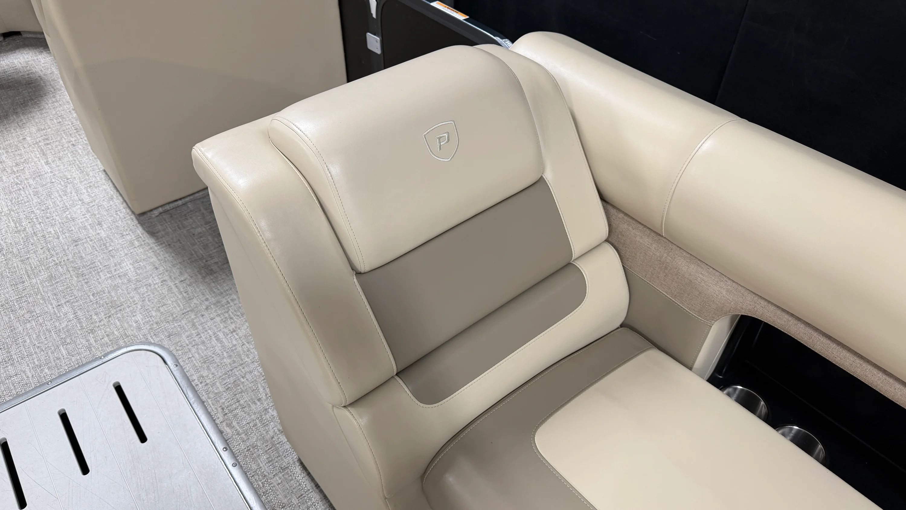 2024 Premier 230 SUNSATION TRITOON Image Thumbnail #18