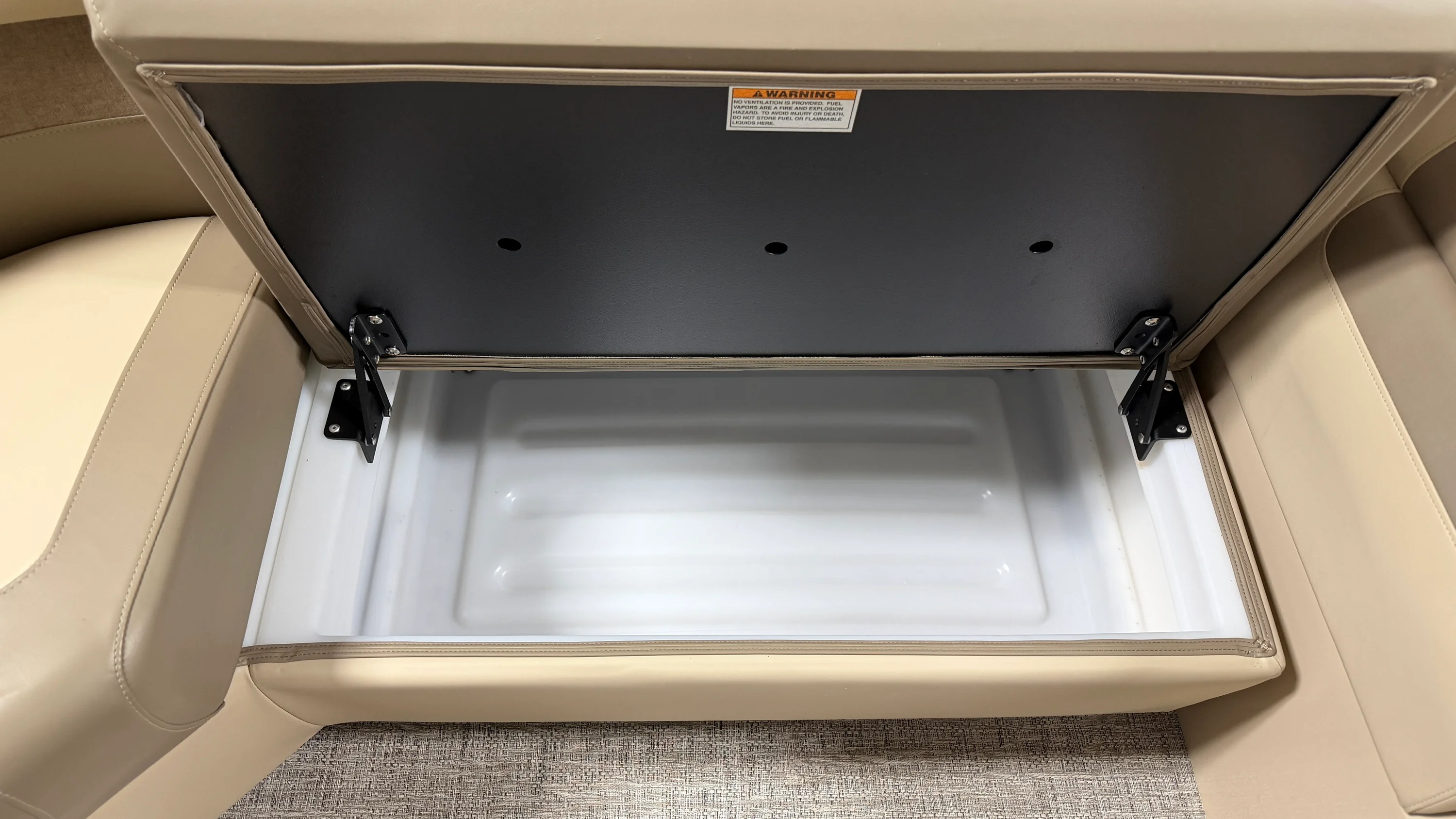 2024 Premier 230 SUNSATION TRITOON Image Thumbnail #25