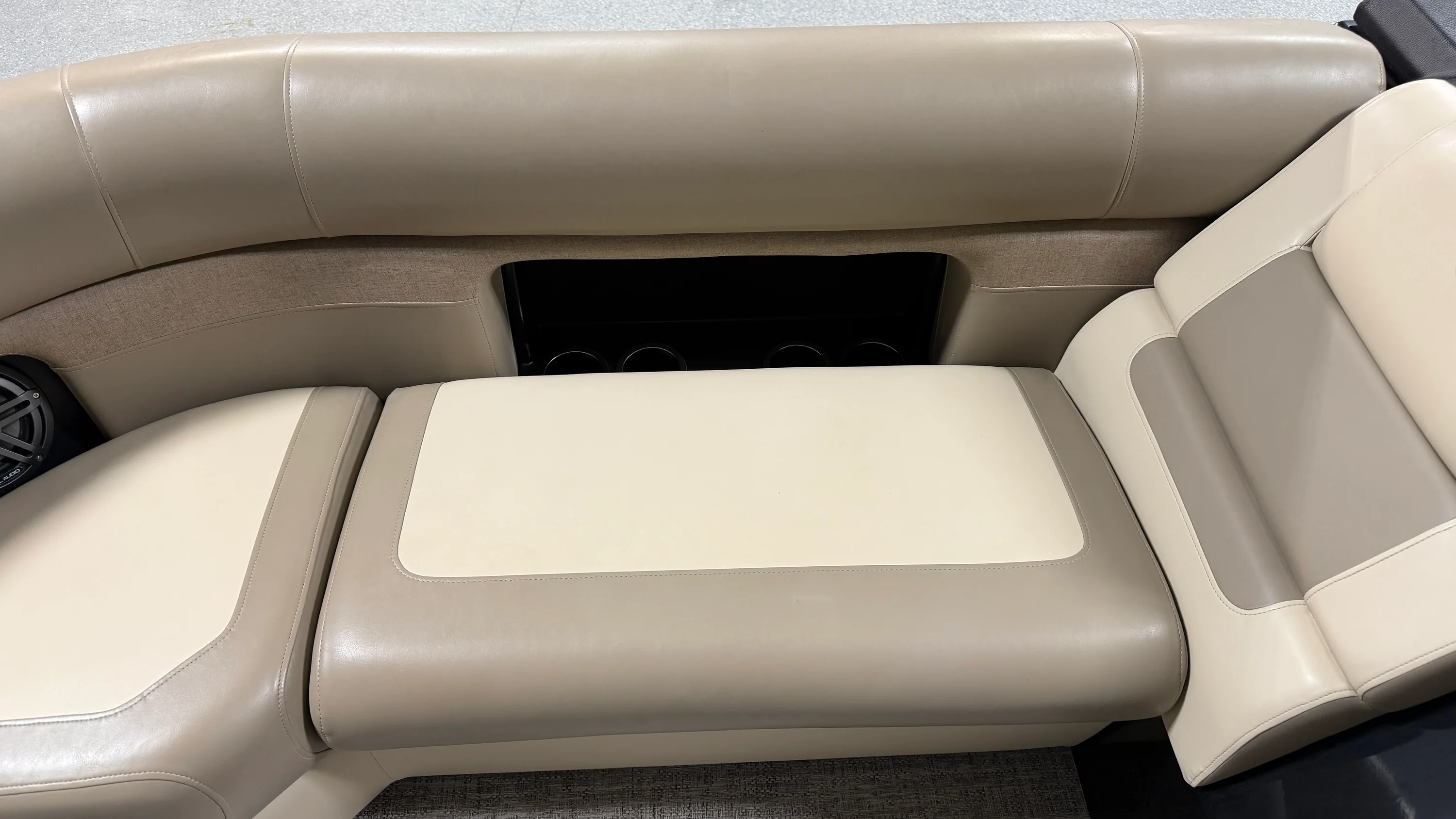 2025 Premier 230 SUNSATION TRITOON Image Thumbnail #24