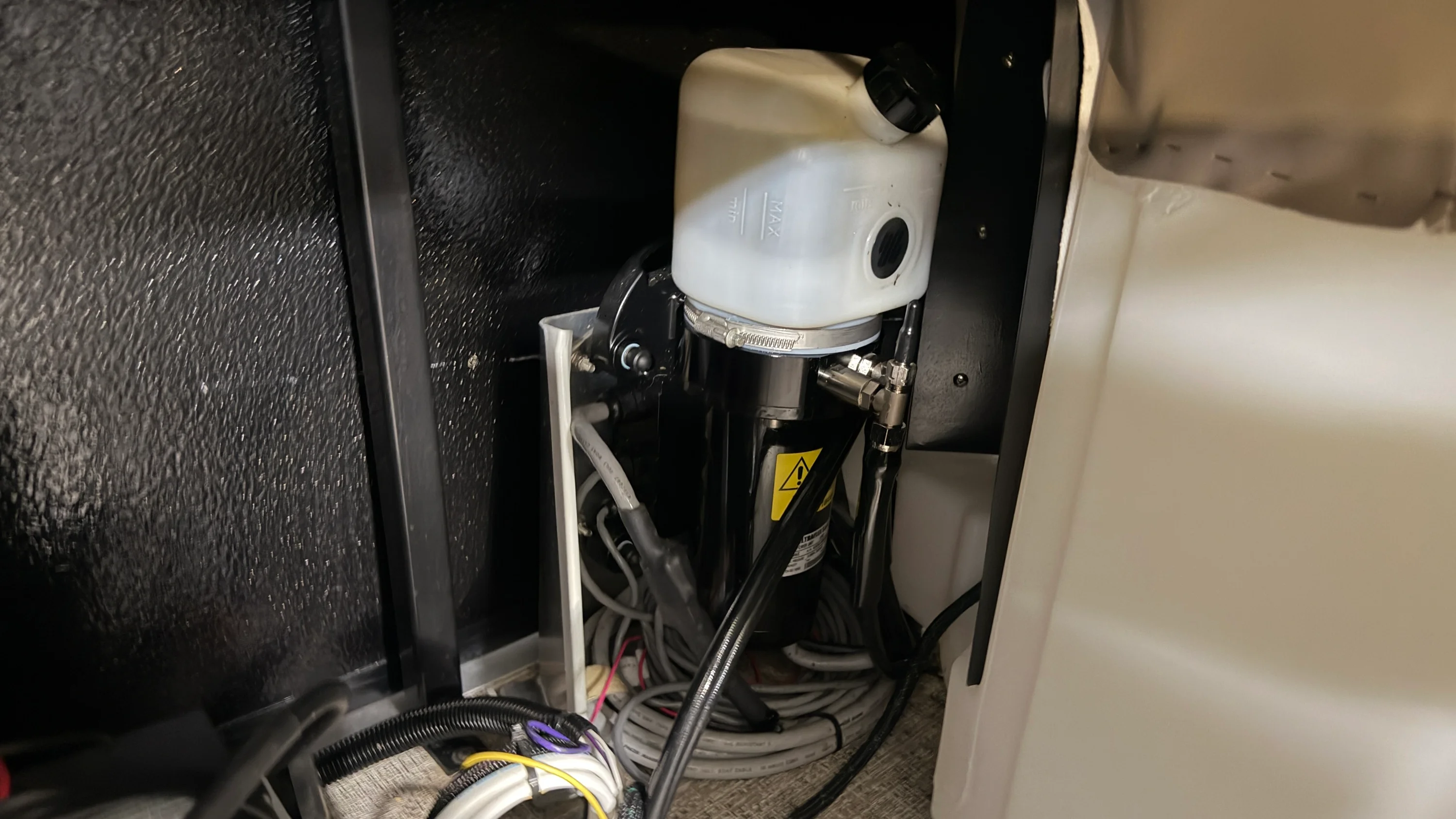 2025 Premier 230 SUNSATION TRITOON Image Thumbnail #75
